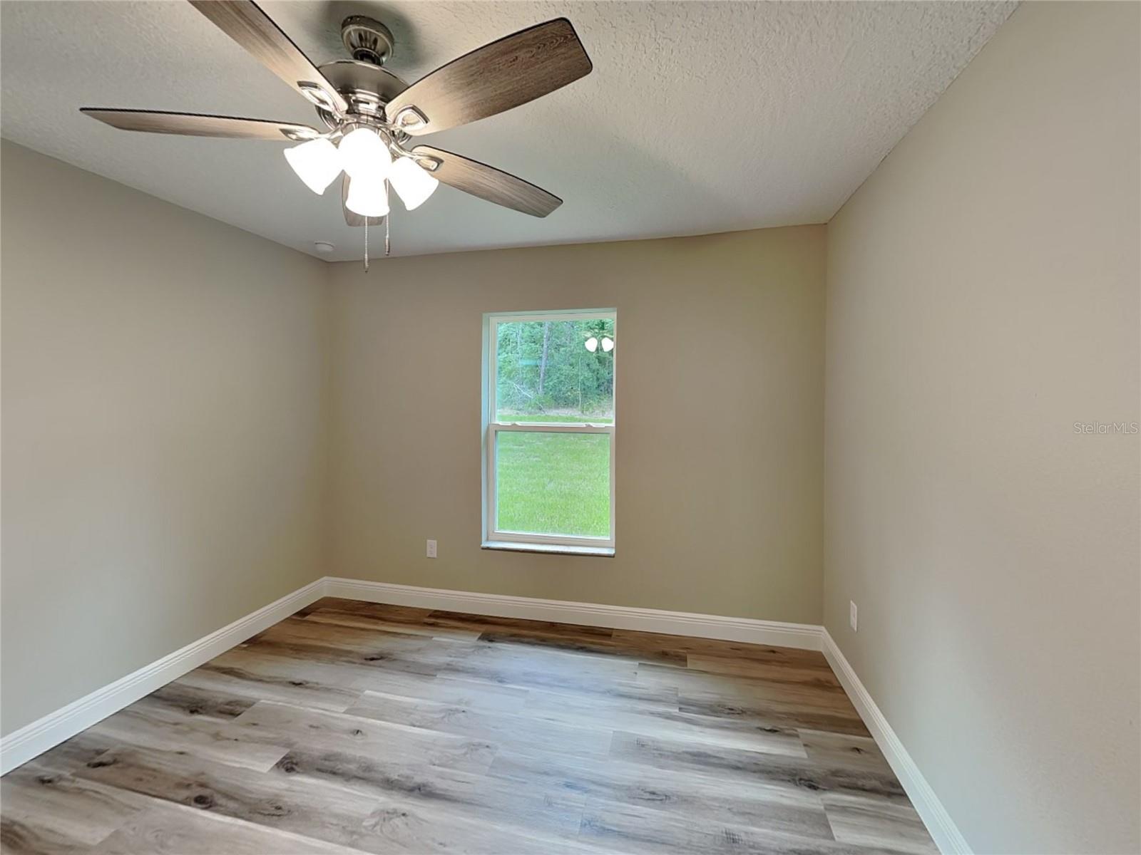 CITRUS SPGS UNIT 05 - Residential Lease