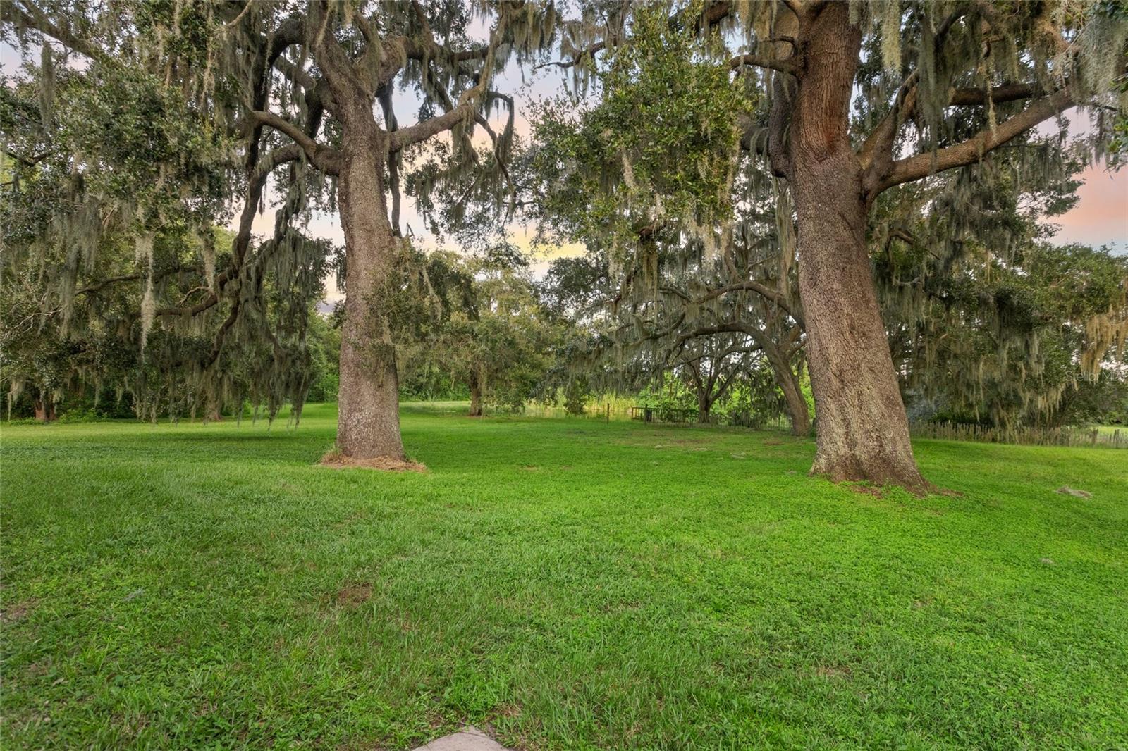 ACREAGE & UNREC - Residential