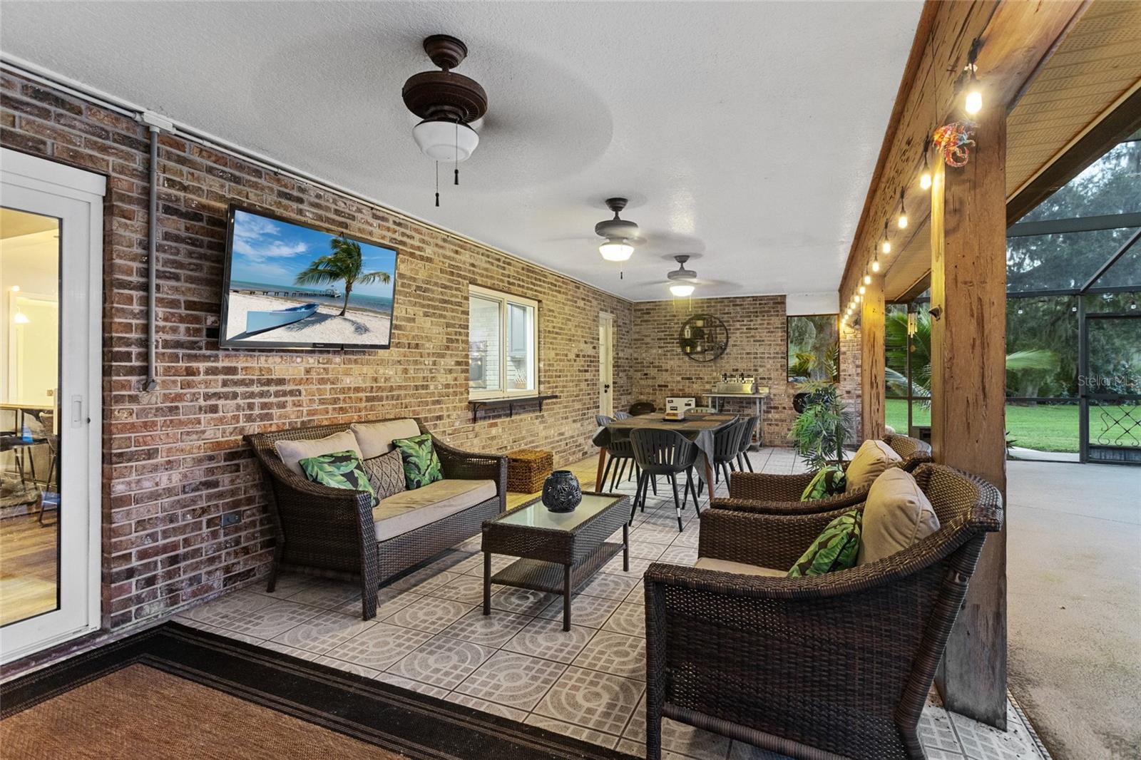 ACREAGE & UNREC - Residential