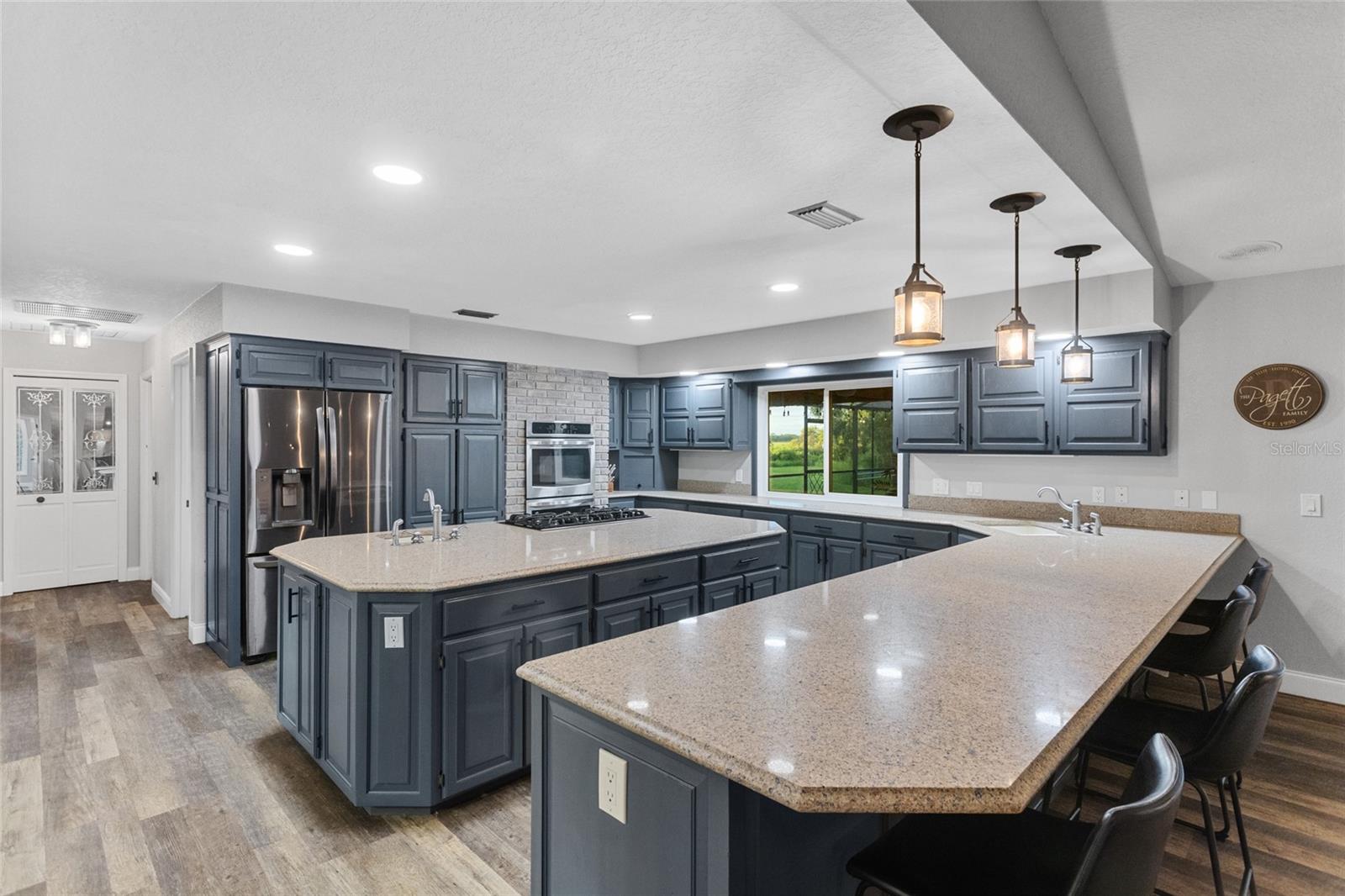 ACREAGE & UNREC - Residential