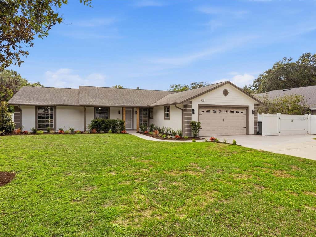 Photo of 505 Lake Charm Drive, Oviedo, FL 32765 (MLS # O6420409)