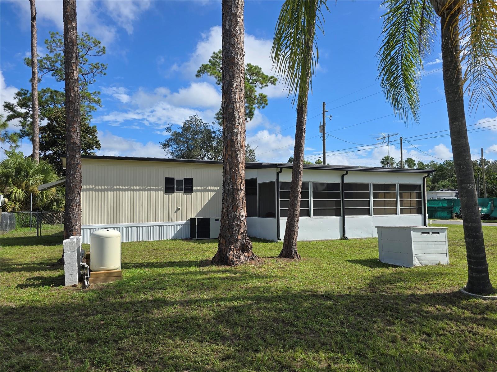 PINE GROVE PARK - Residential