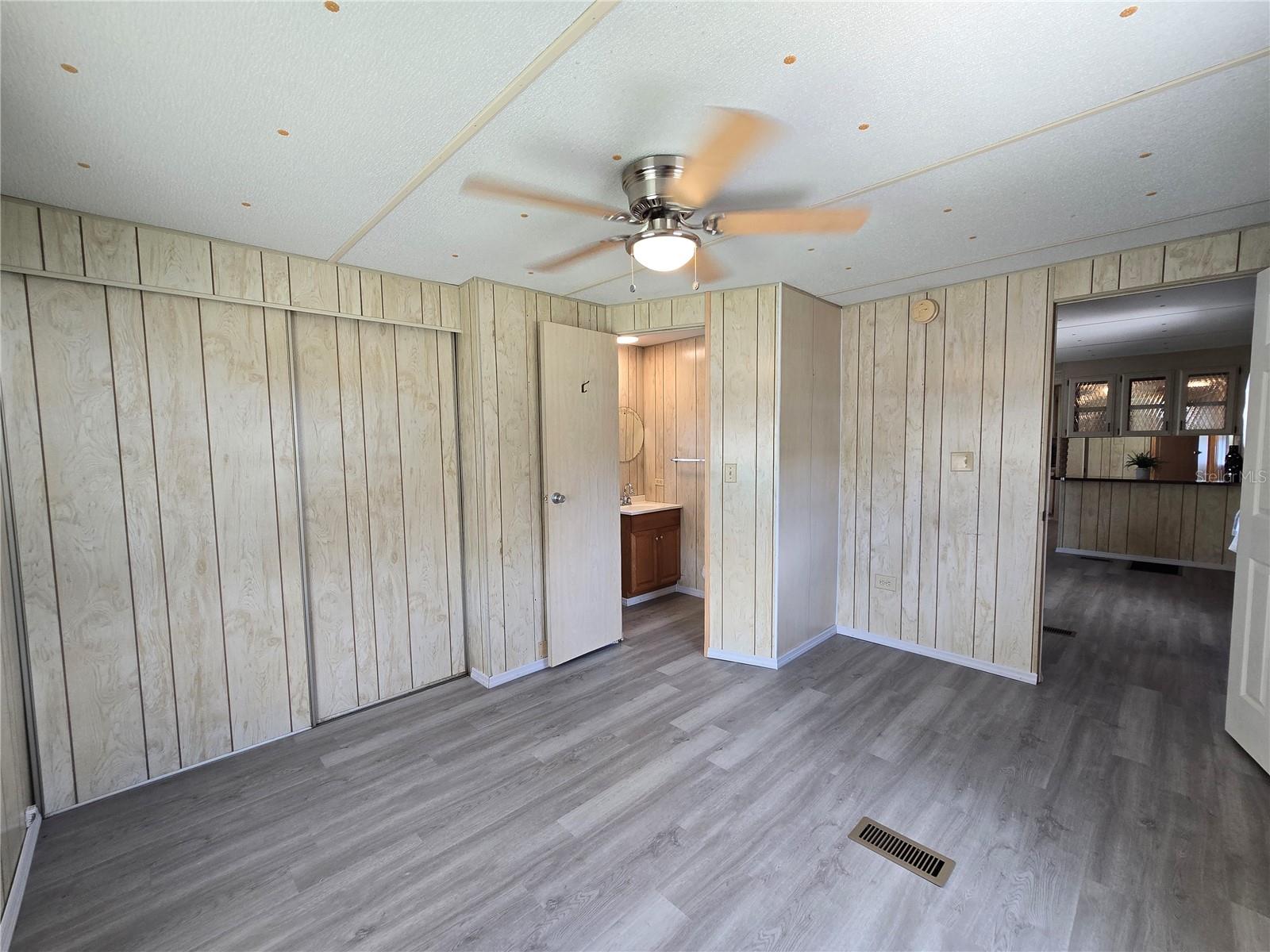 PINE GROVE PARK - Residential