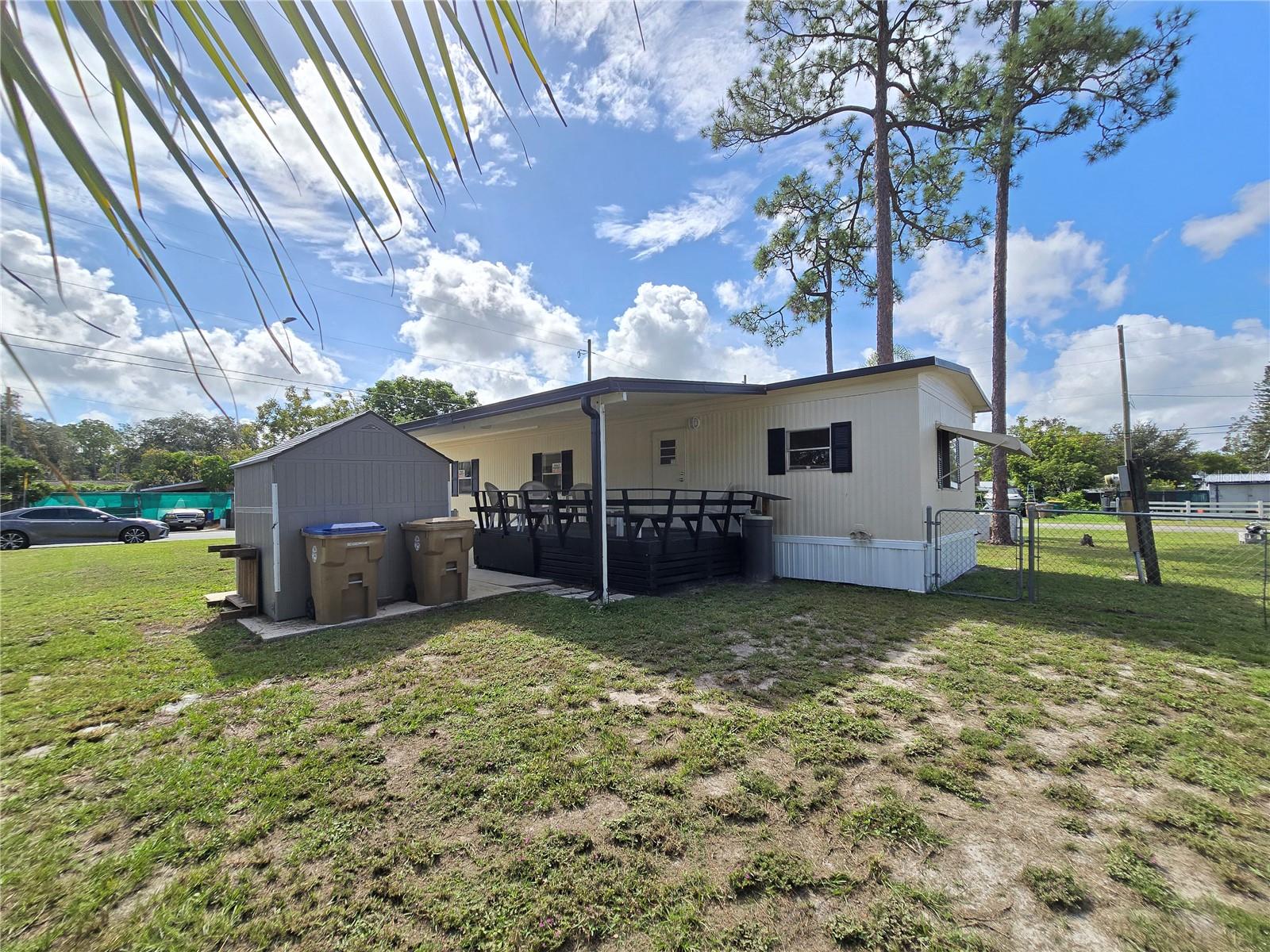 PINE GROVE PARK - Residential