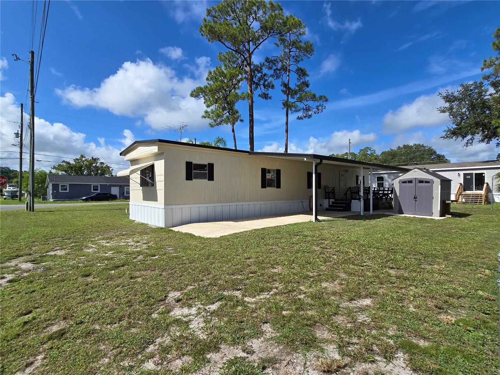 PINE GROVE PARK - Residential