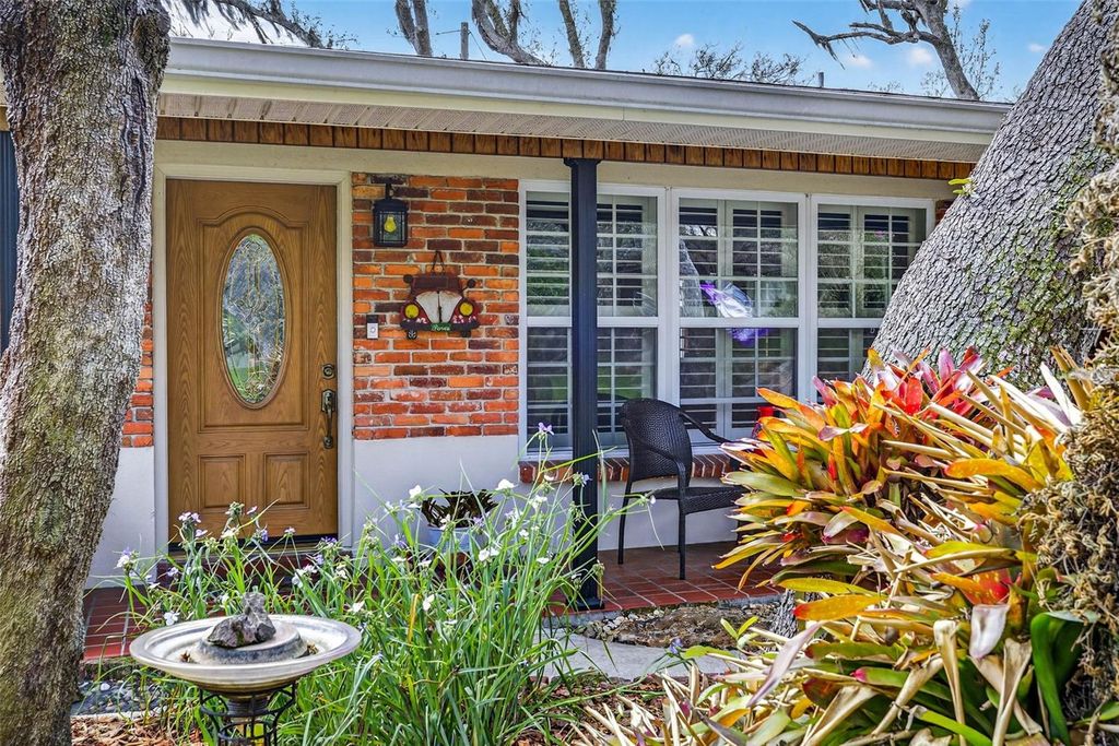 Photo of 212 S Lockmoor Avenue, Temple Terrace, FL 33617 (MLS # TB8490664)