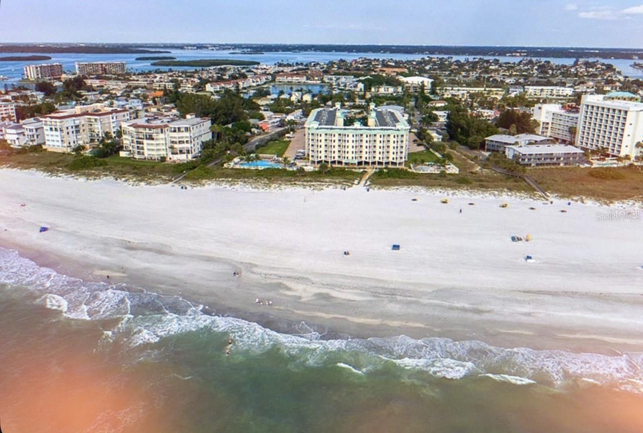 12000 GULF BOULEVARD 304-W