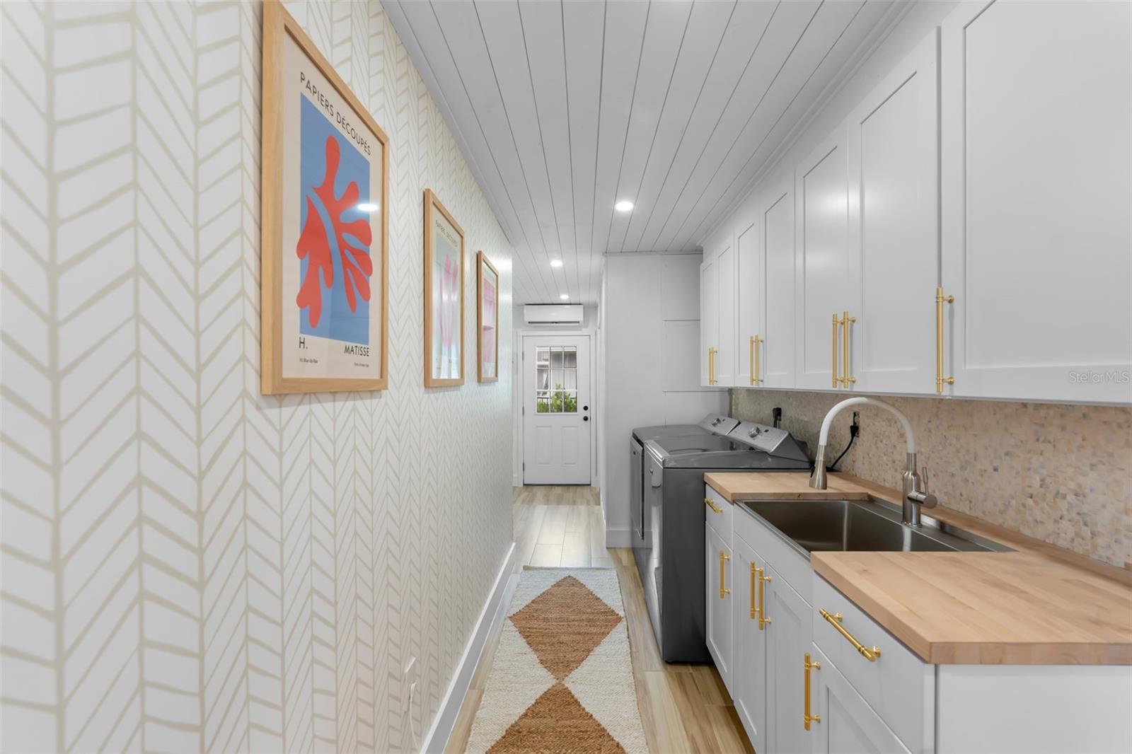 INLET SHORES - Residential