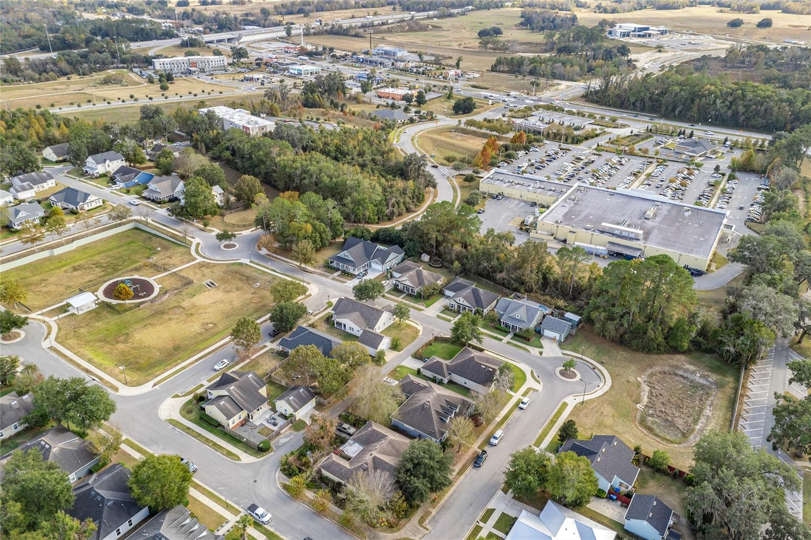 HERITAGE OAKS - Residential