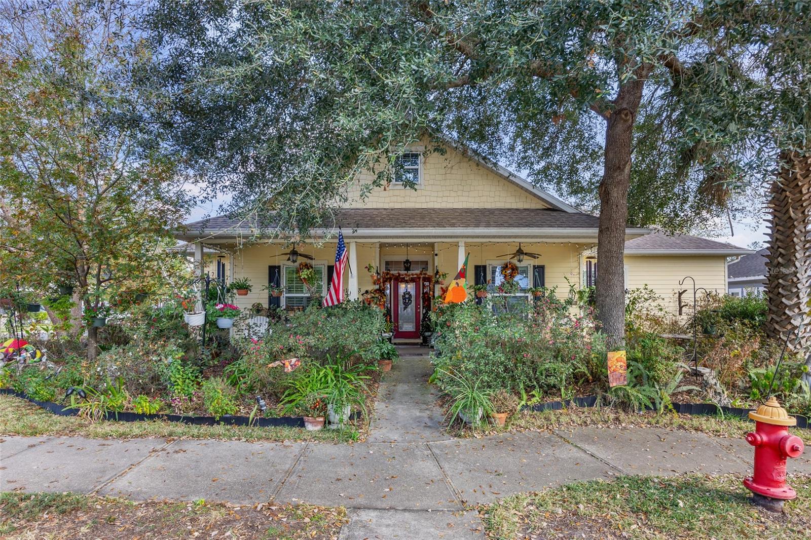 HERITAGE OAKS - Residential