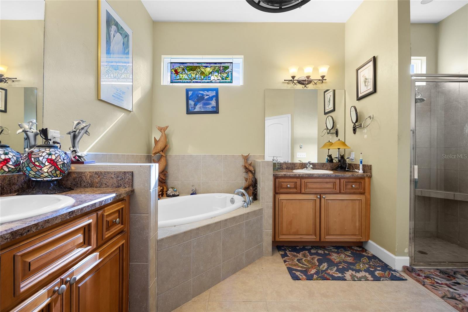 HERITAGE OAKS - Residential