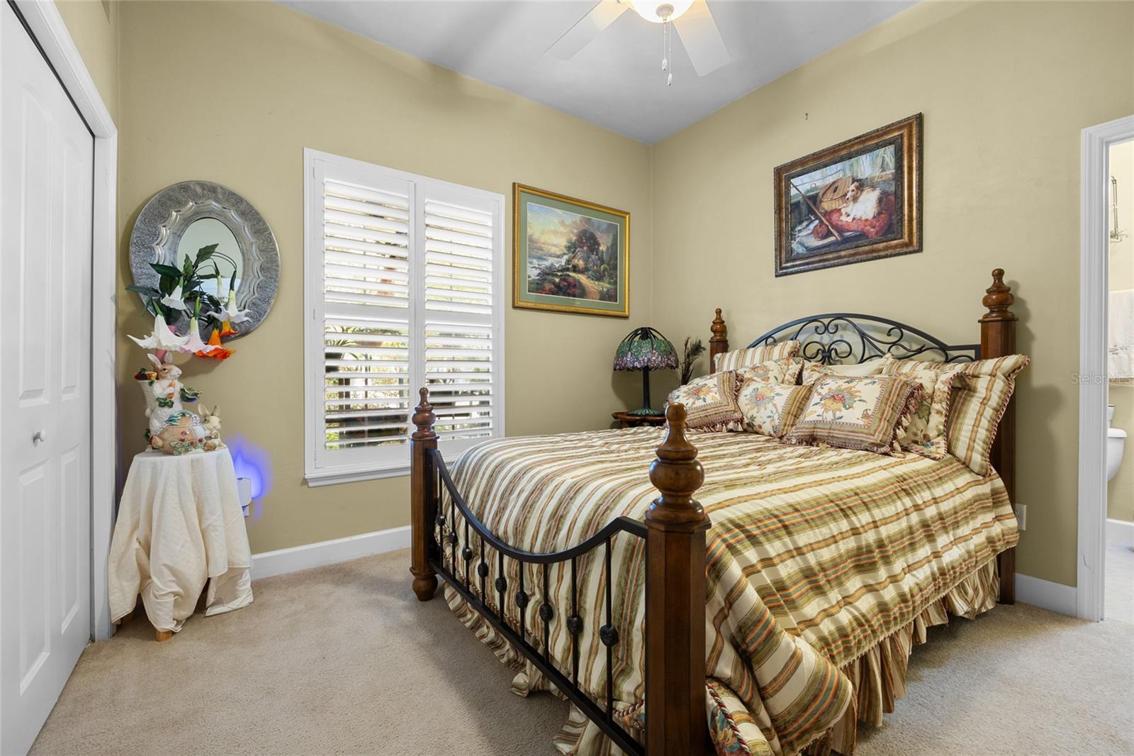 HERITAGE OAKS - Residential