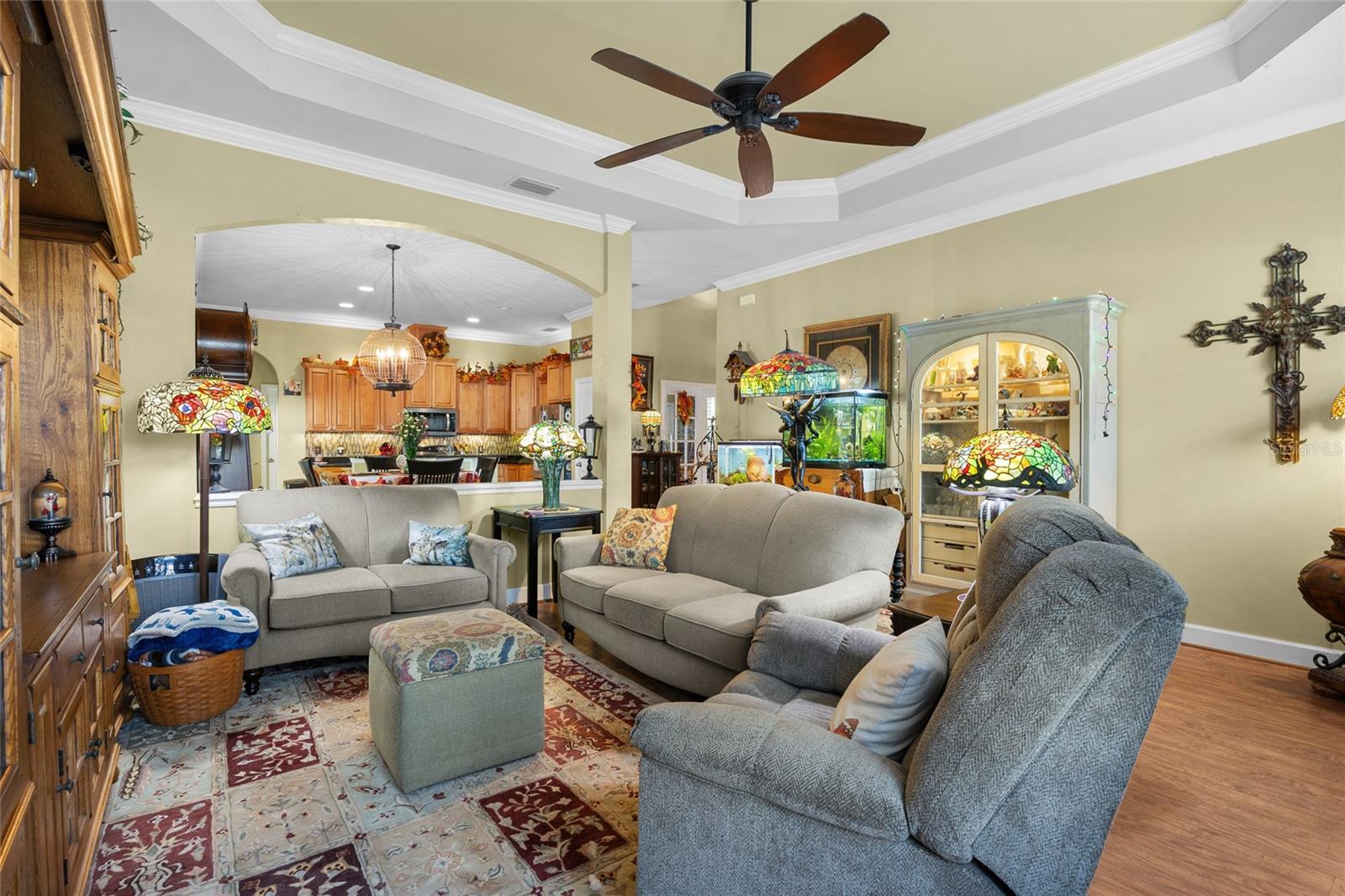 HERITAGE OAKS - Residential