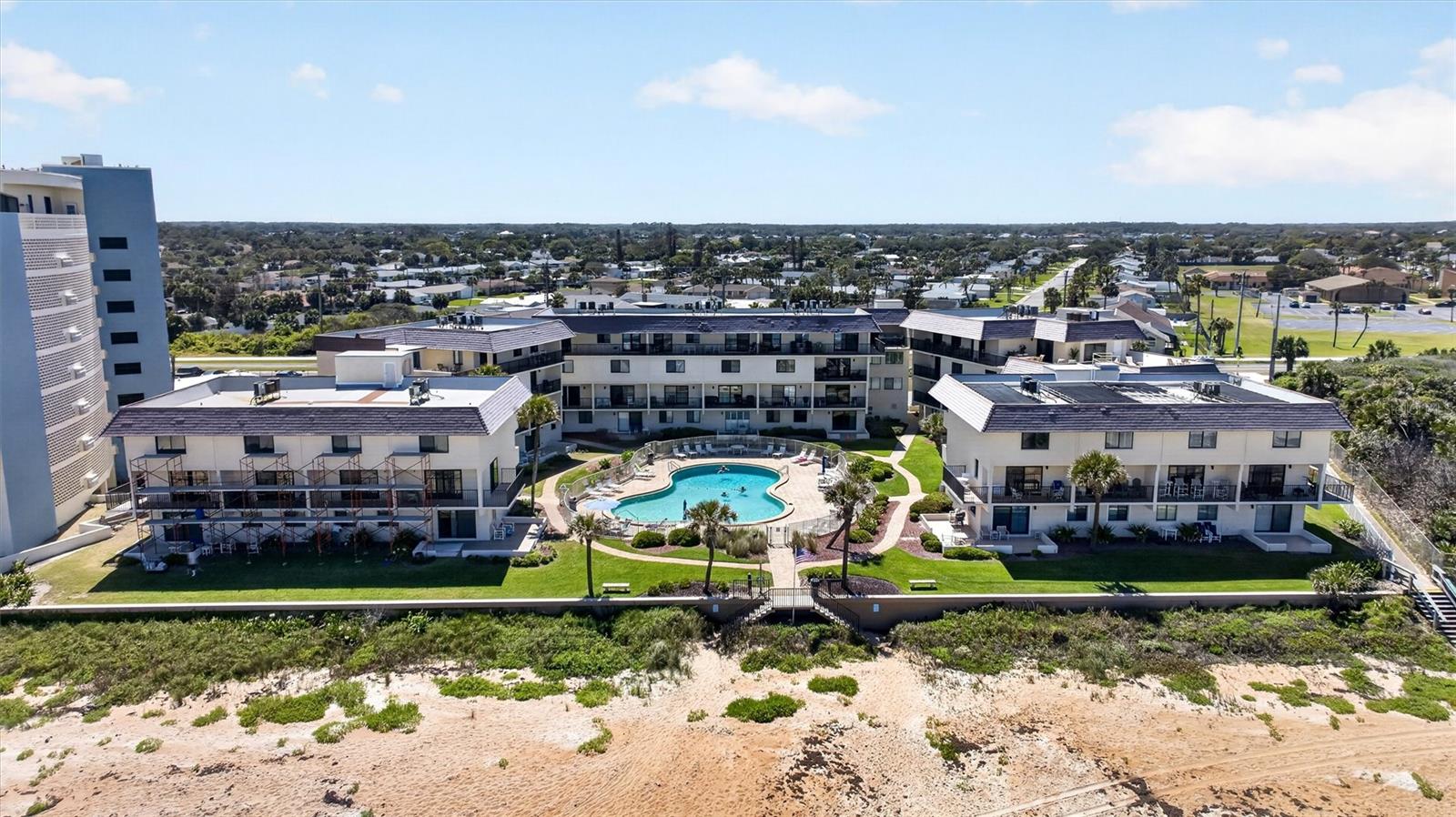 ORMOND CONDO CLUB - Residential