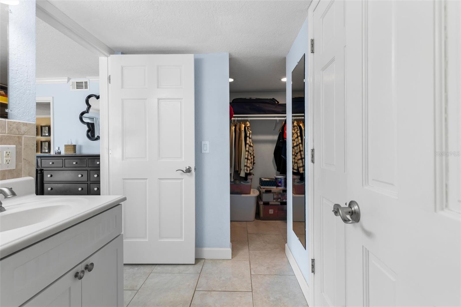 ORMOND CONDO CLUB - Residential
