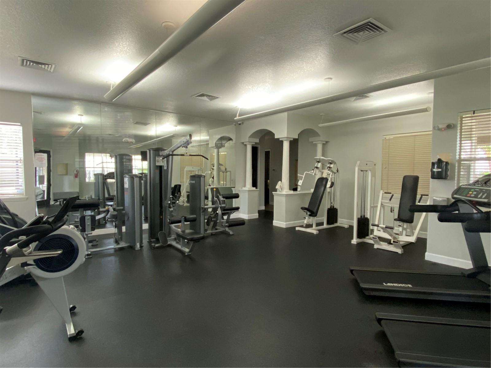 COURTNEY LNDG - Residential Lease