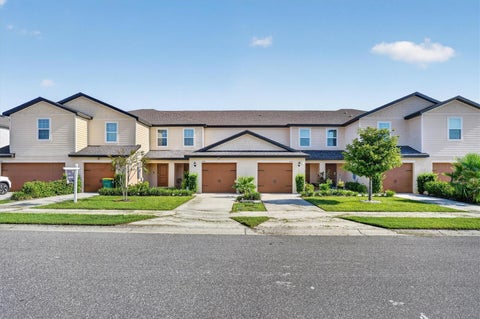 1556 Wynford Circle, Tavares, FL 32778