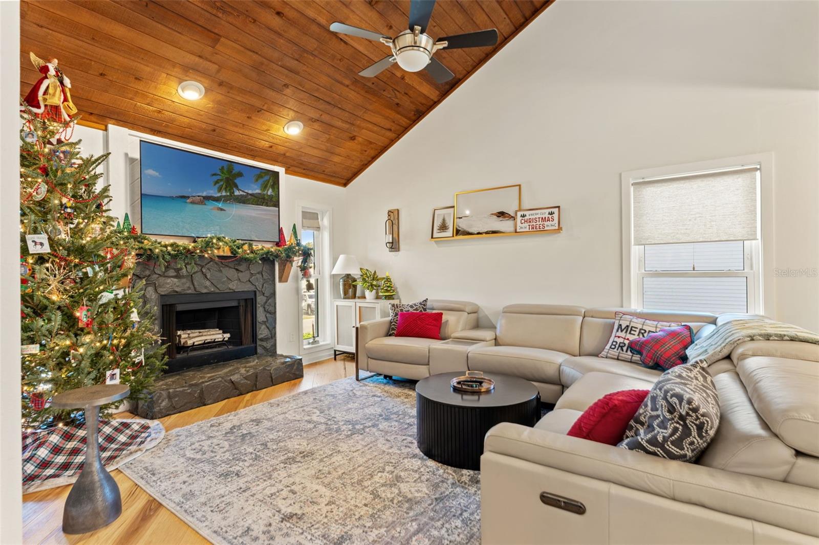 ST JOSEPH SOUND ESTA - Residential