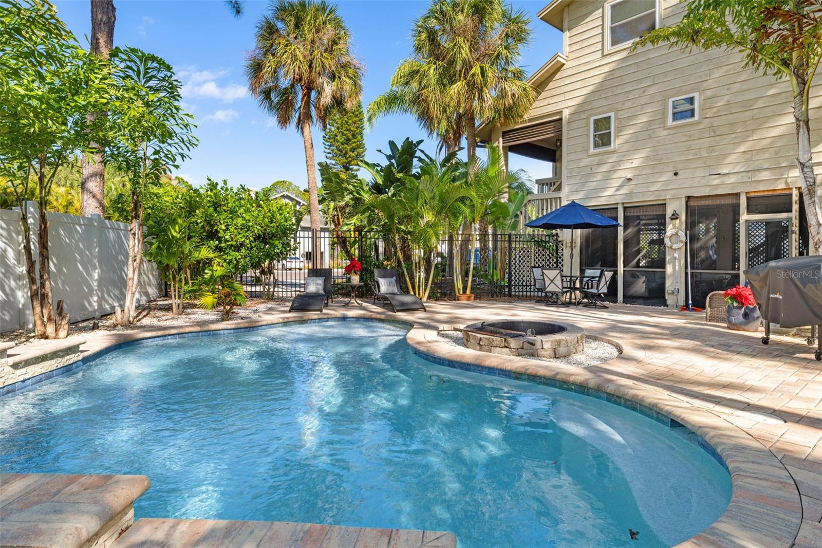 ST JOSEPH SOUND ESTA - Residential