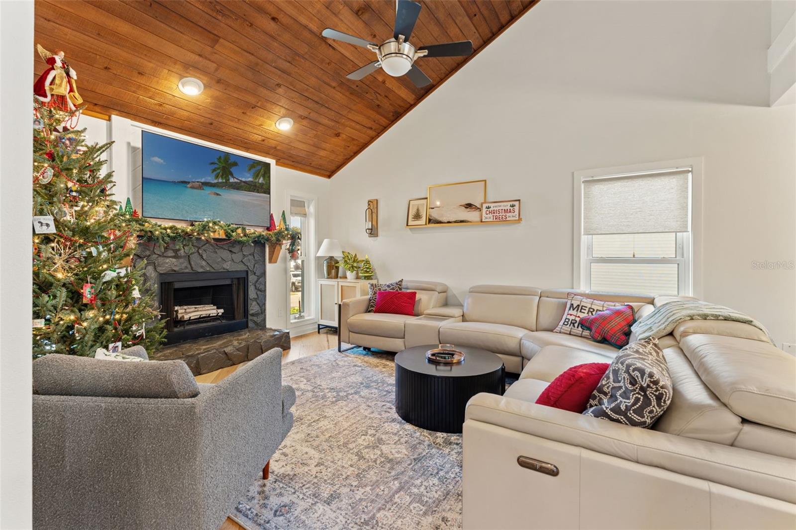 ST JOSEPH SOUND ESTA - Residential