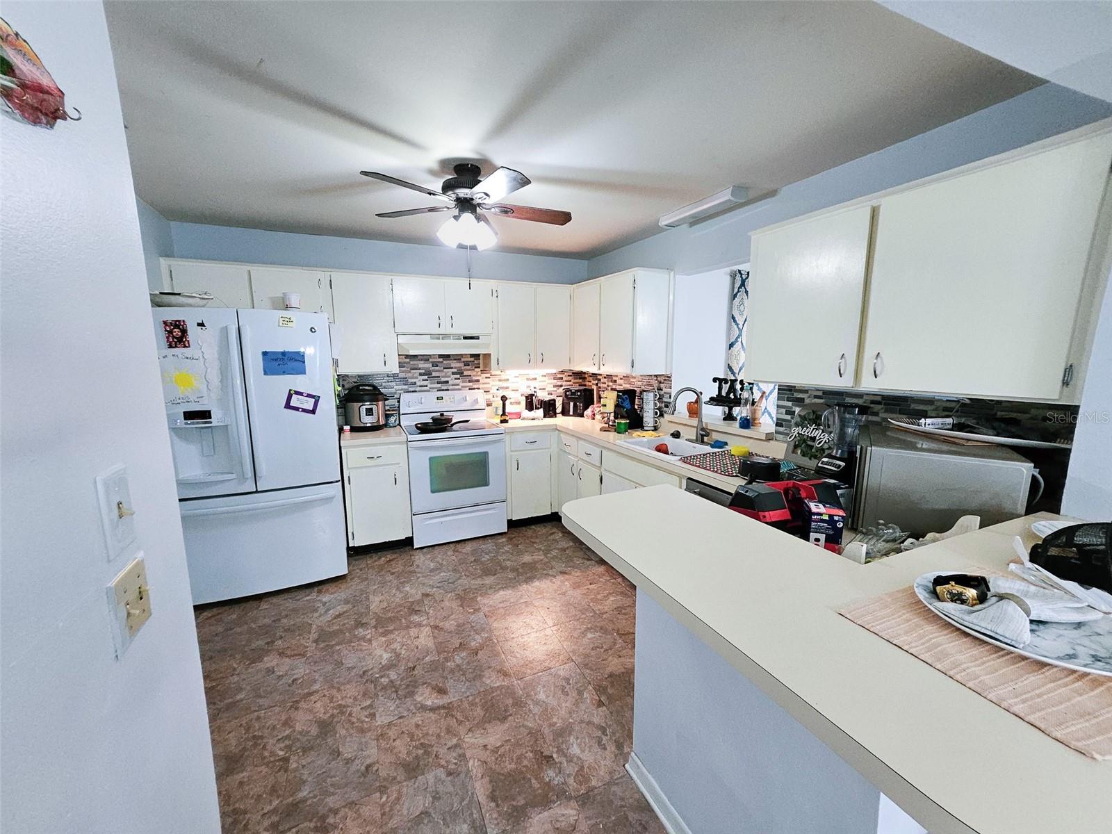 MARION OAKS UN 03 & 10 - Residential