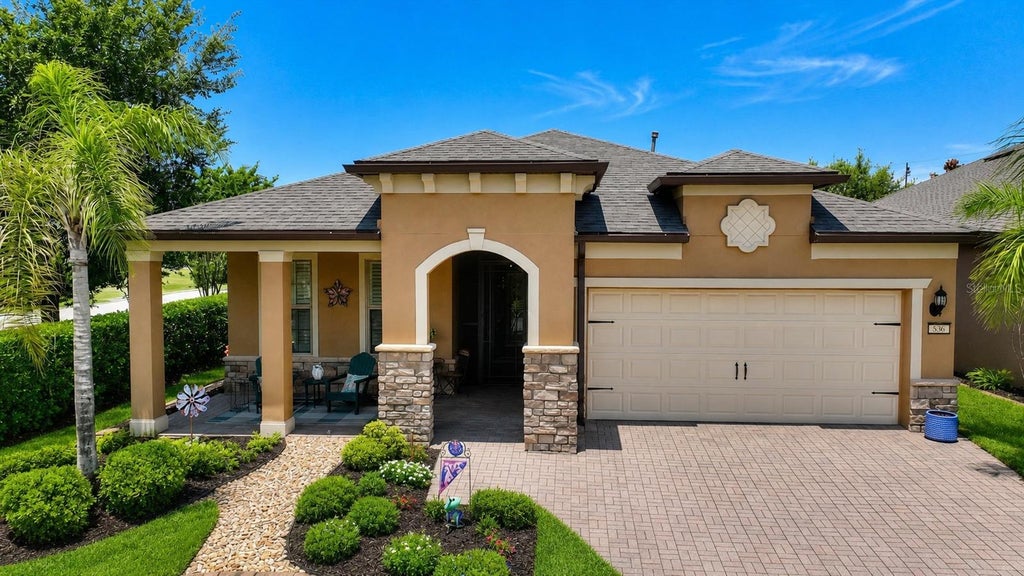 Photo of 556 Zamora Way, Davenport, FL 33837 (MLS # S5151818)