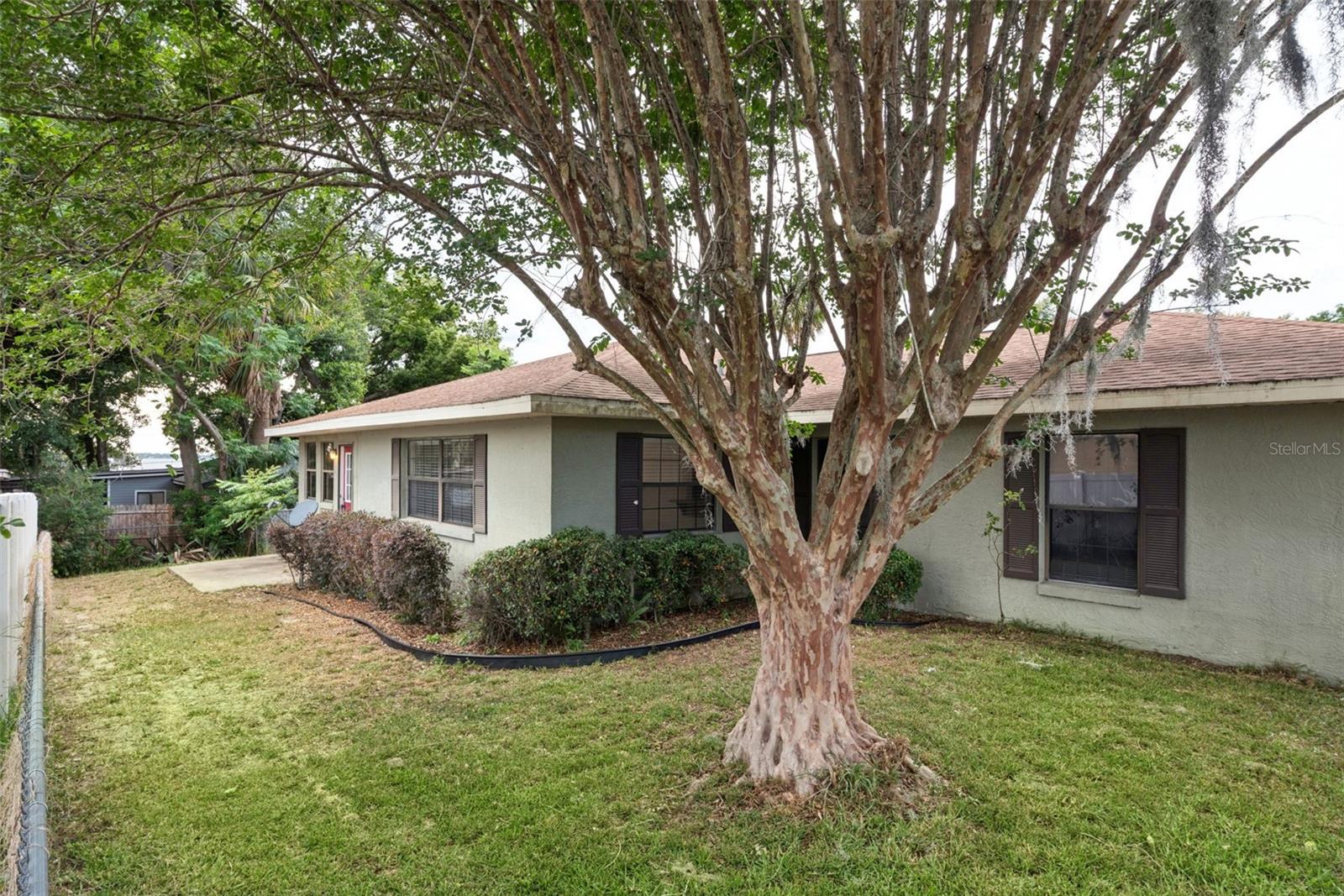 MINNEOLA - Residential