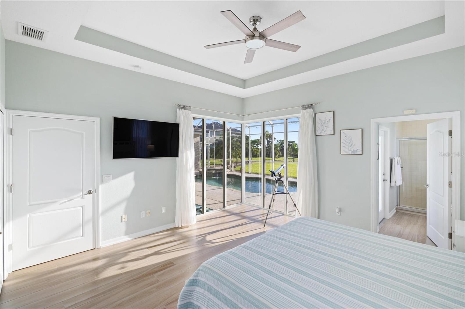 MANCHESTER ESTATES - Residential