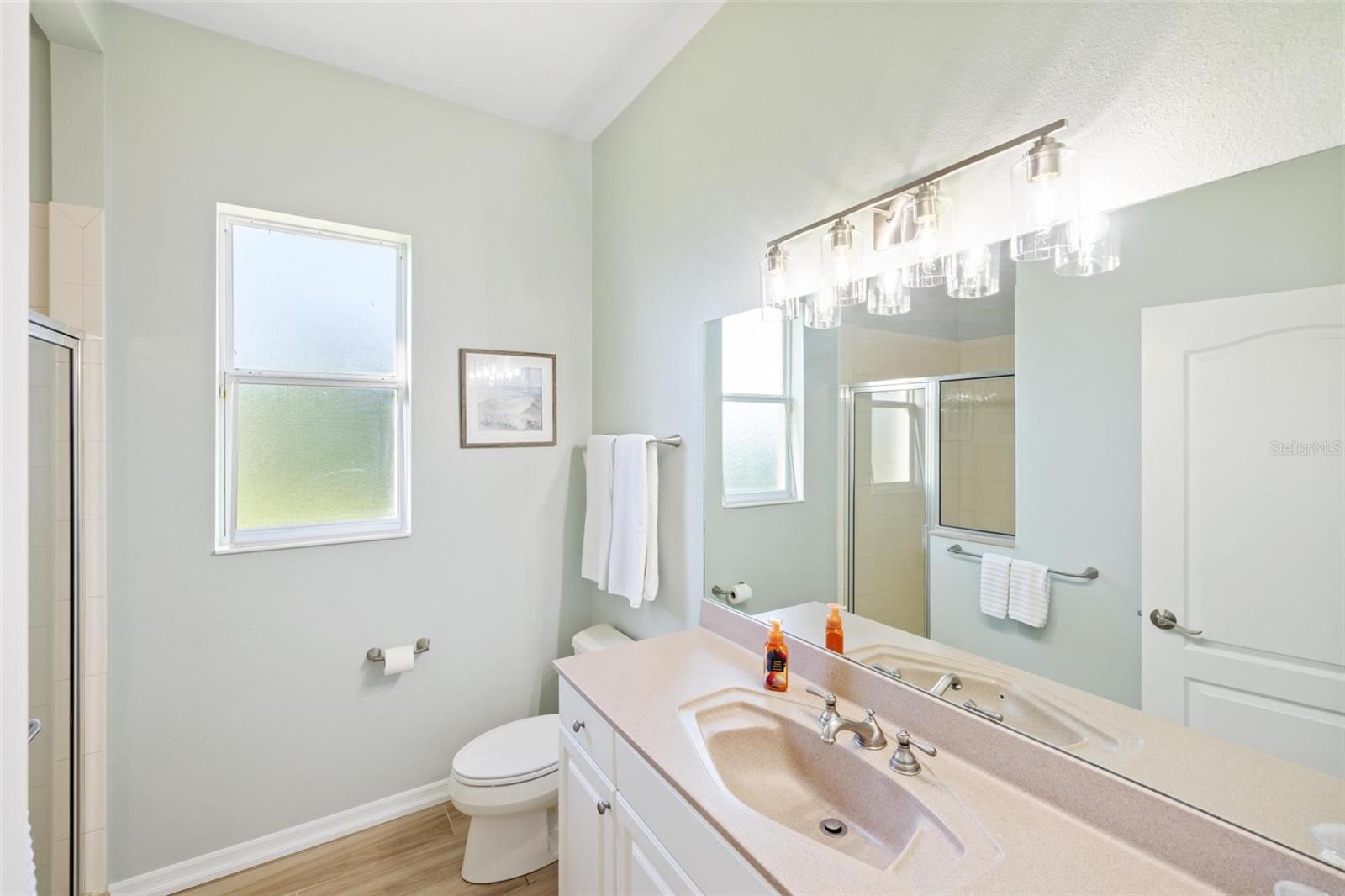MANCHESTER ESTATES - Residential