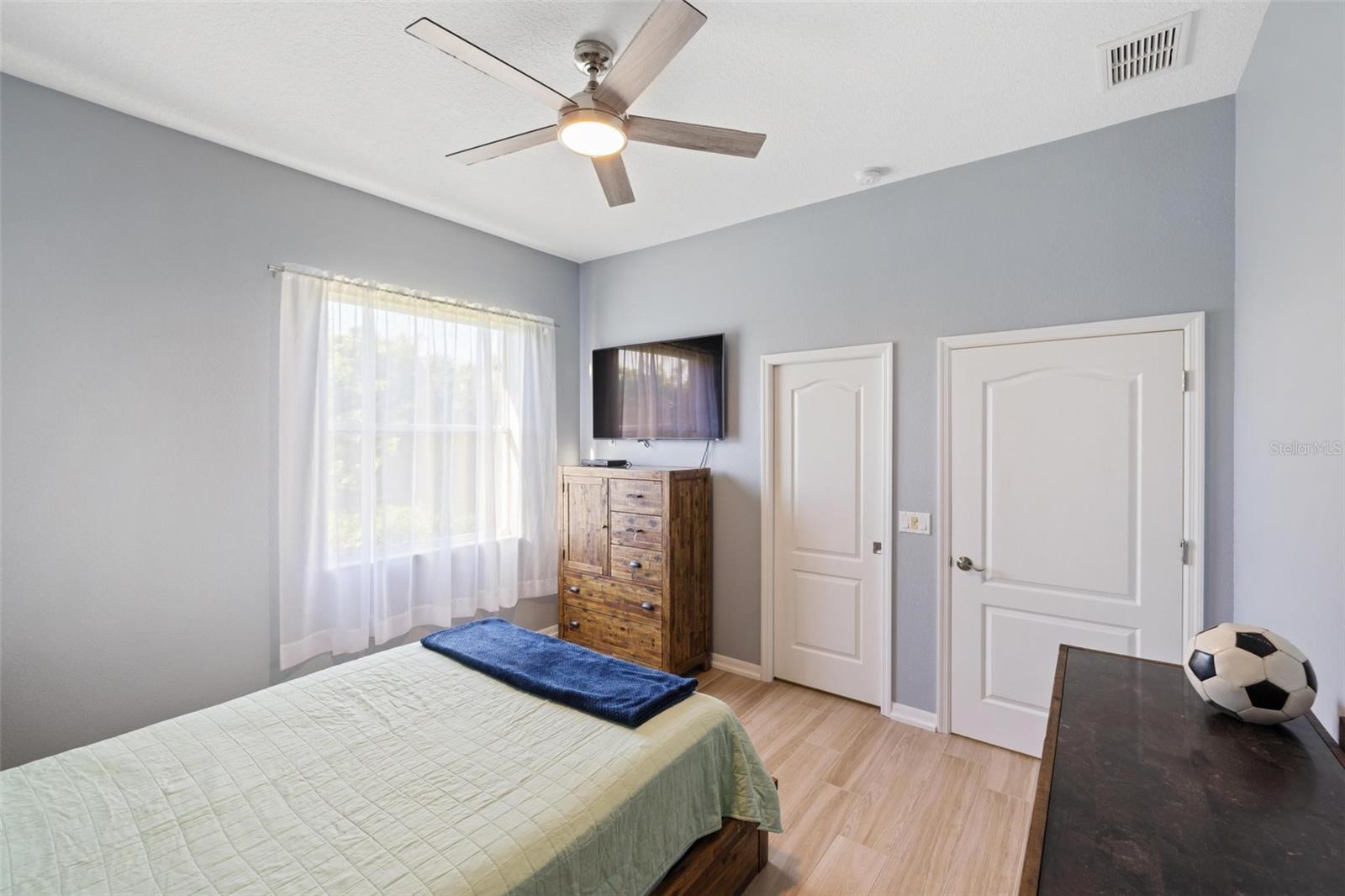 MANCHESTER ESTATES - Residential