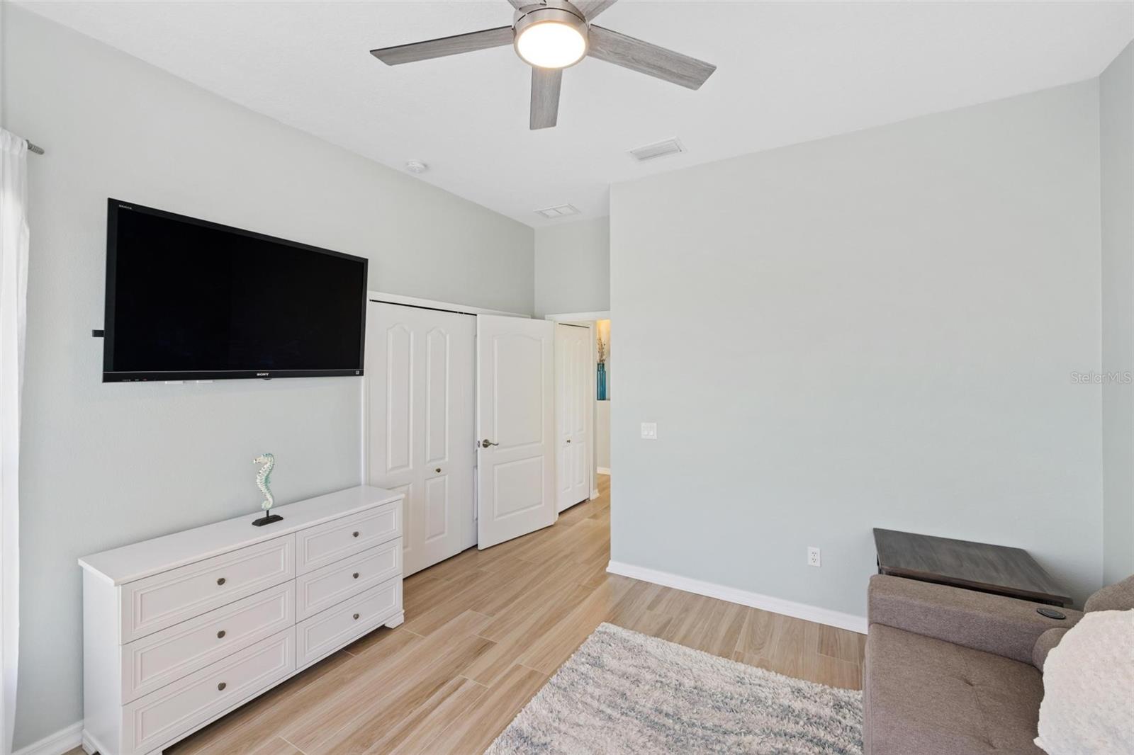 MANCHESTER ESTATES - Residential