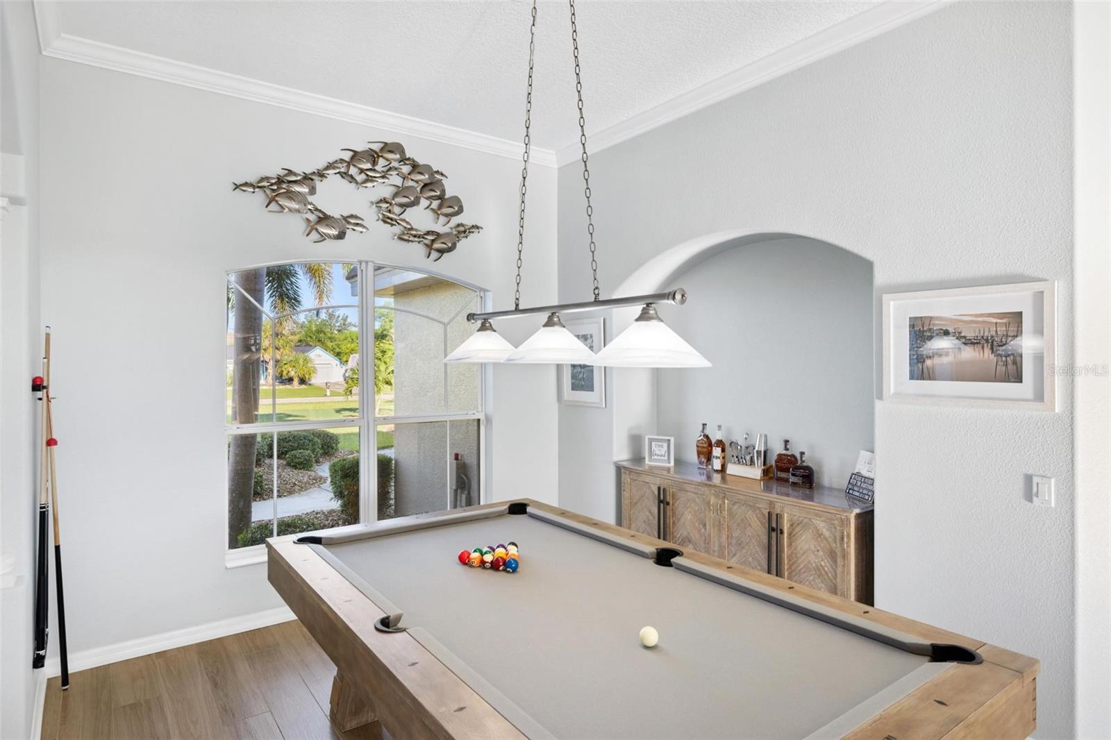 MANCHESTER ESTATES - Residential