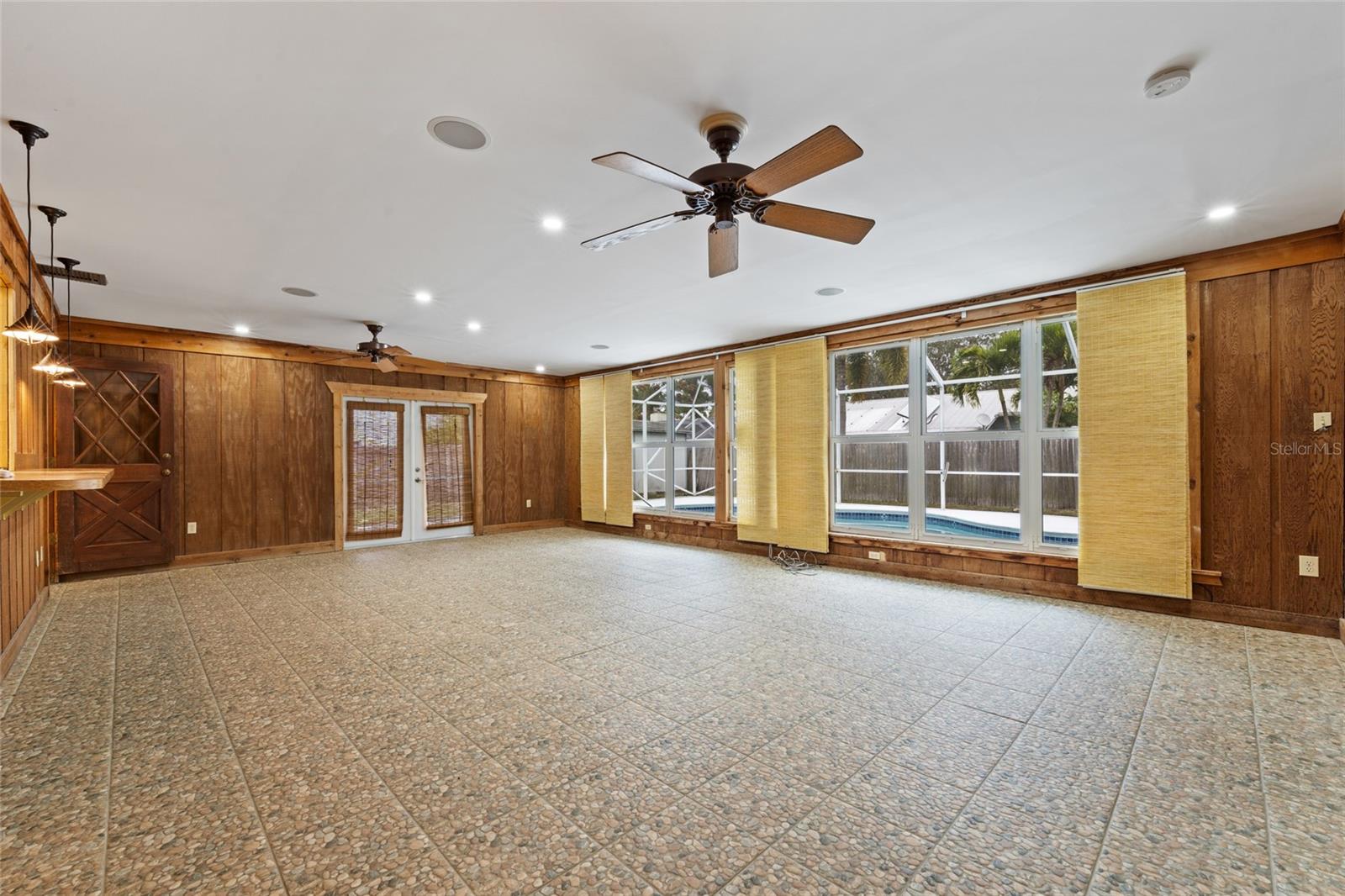 SANDY RIDGE UNREC - Residential