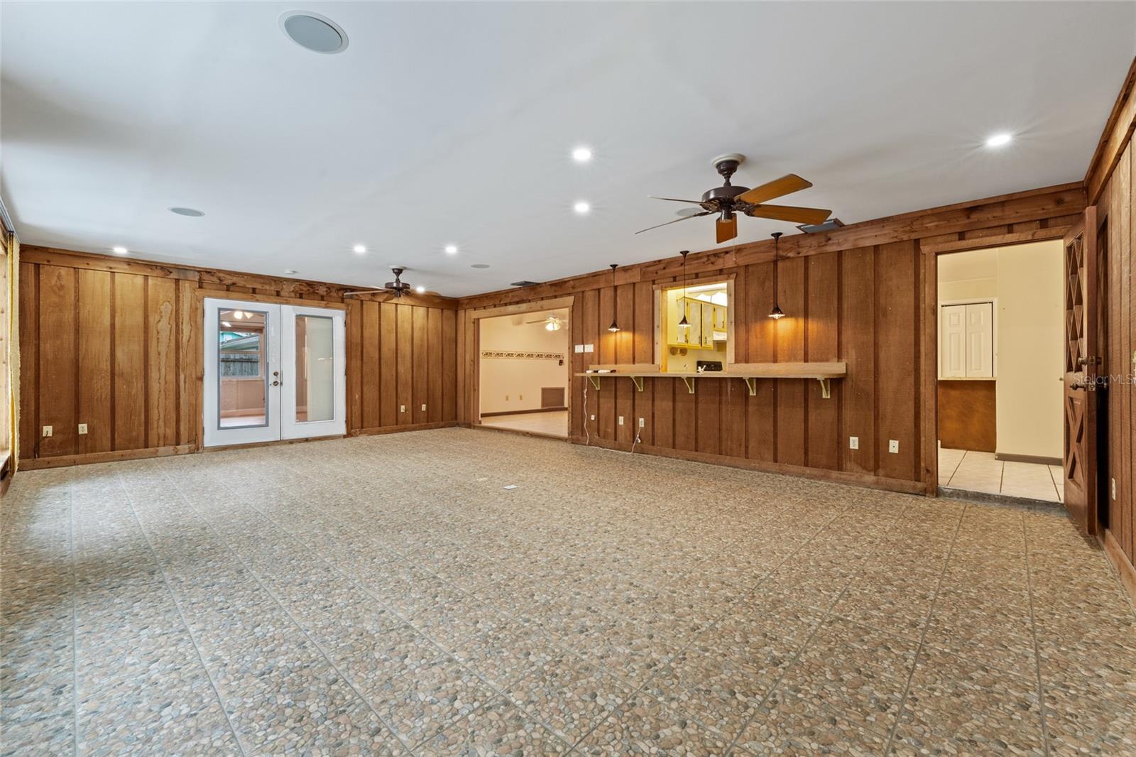 SANDY RIDGE UNREC - Residential