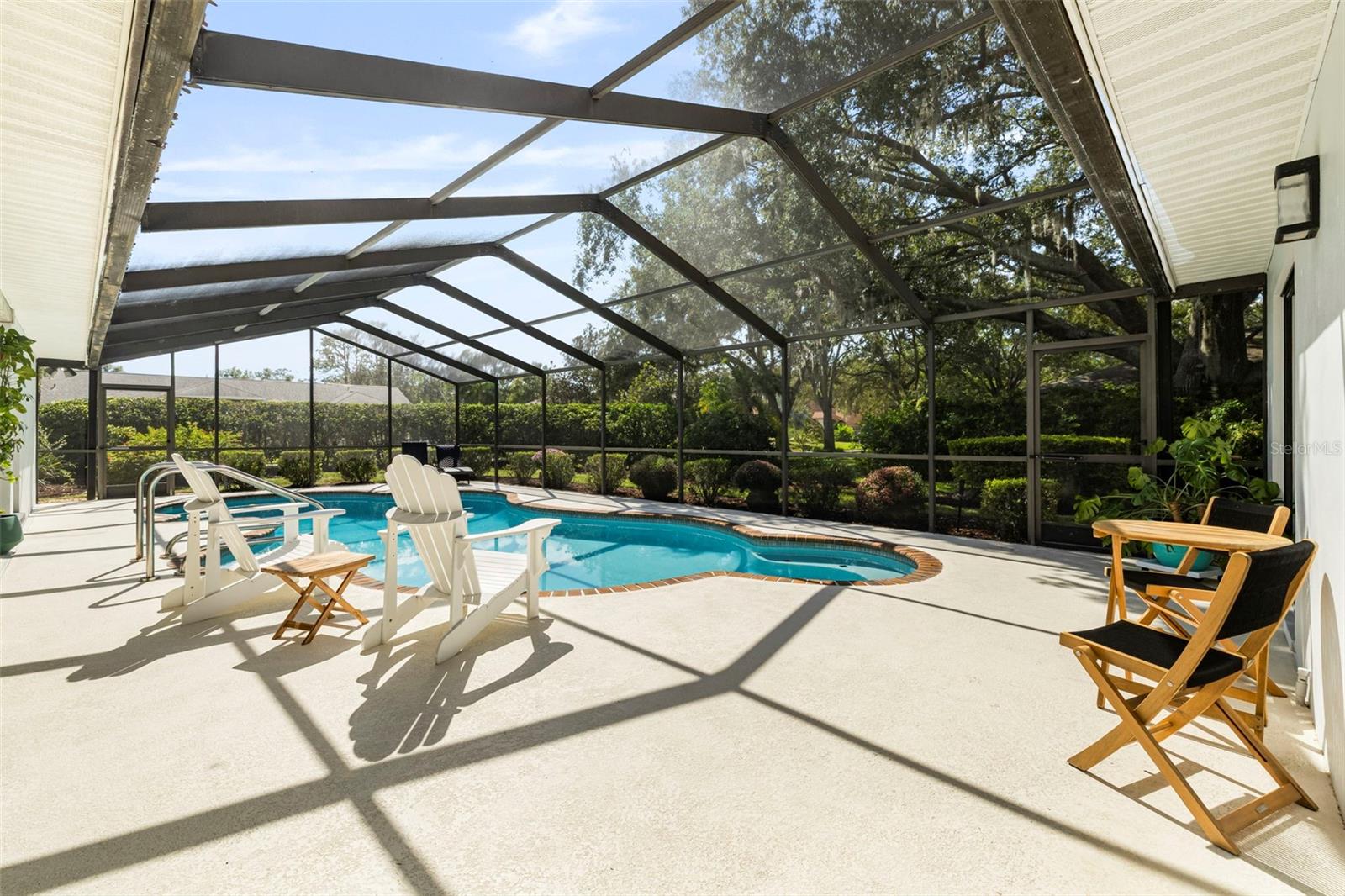 THE MANORS AT CRYSTAL LAKES - Residential