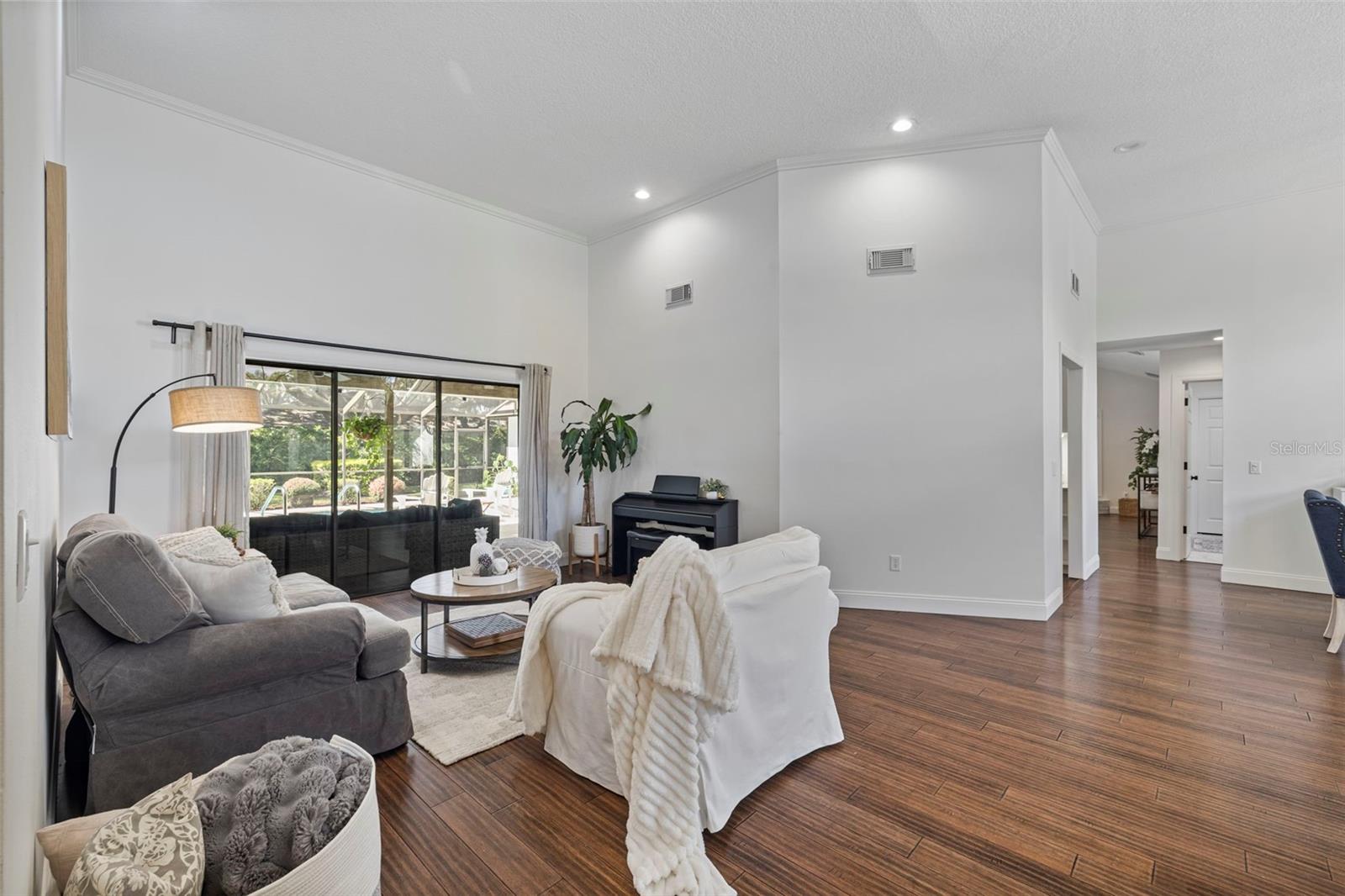 THE MANORS AT CRYSTAL LAKES - Residential