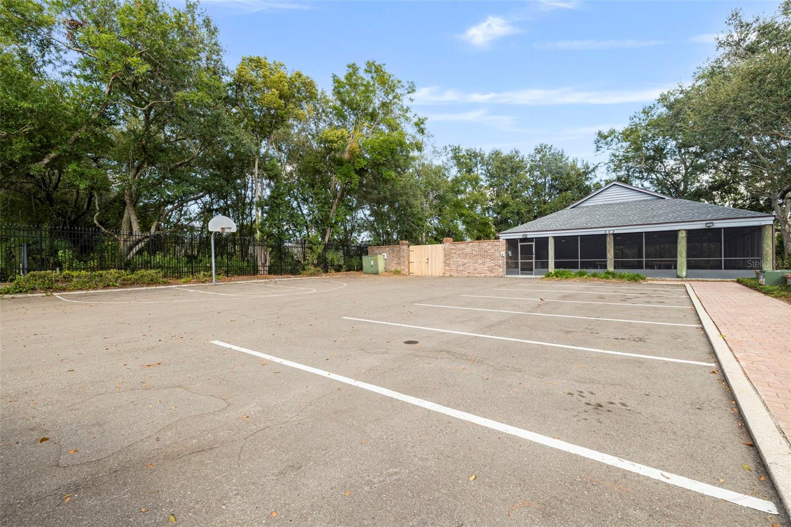 THE MANORS AT CRYSTAL LAKES - Residential