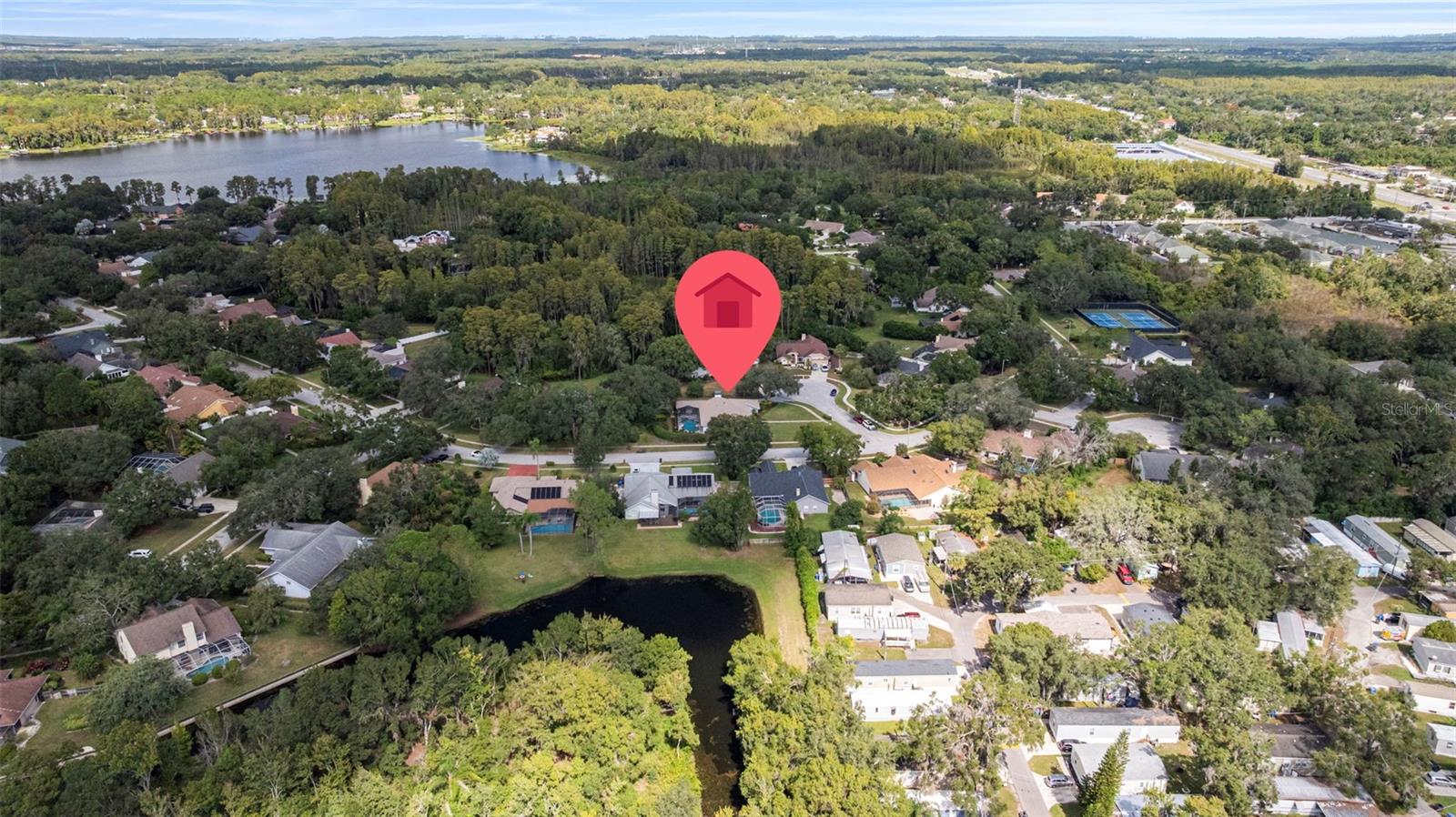 THE MANORS AT CRYSTAL LAKES - Residential