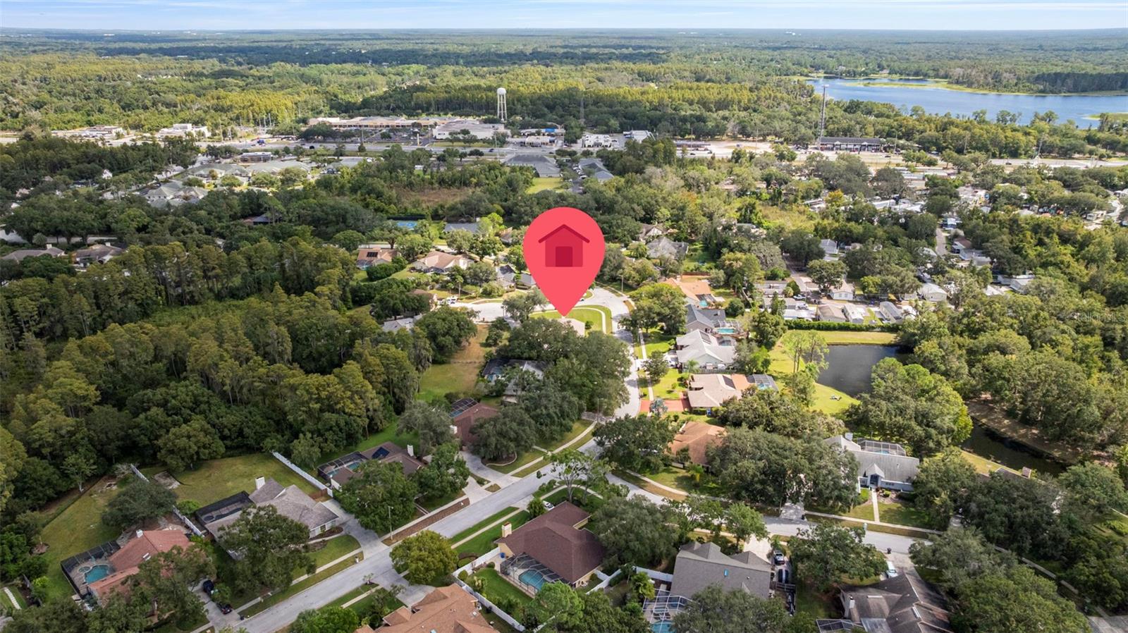 THE MANORS AT CRYSTAL LAKES - Residential