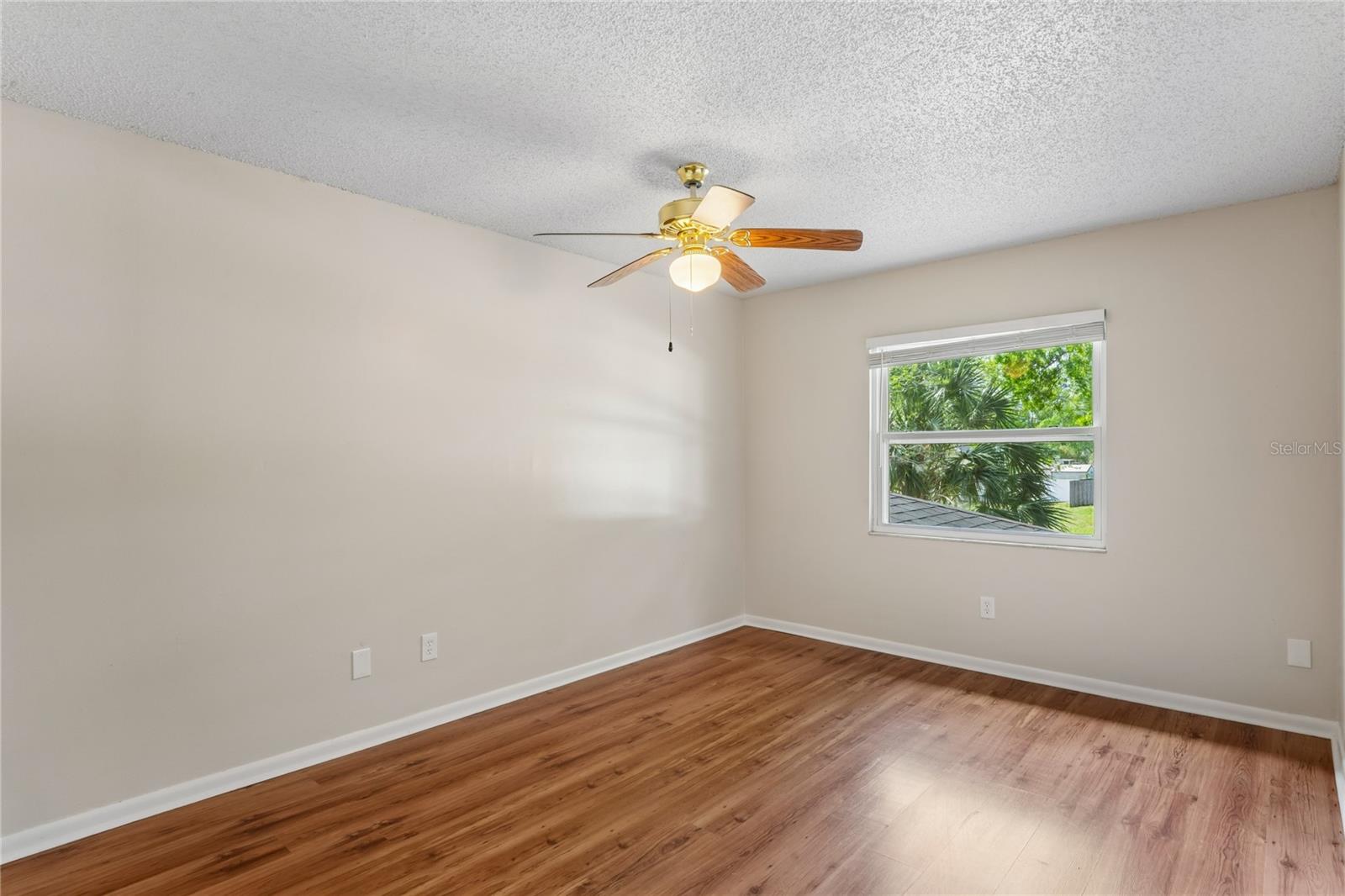 BRANDON COUNTRY ESTATES UNIT N - Residential