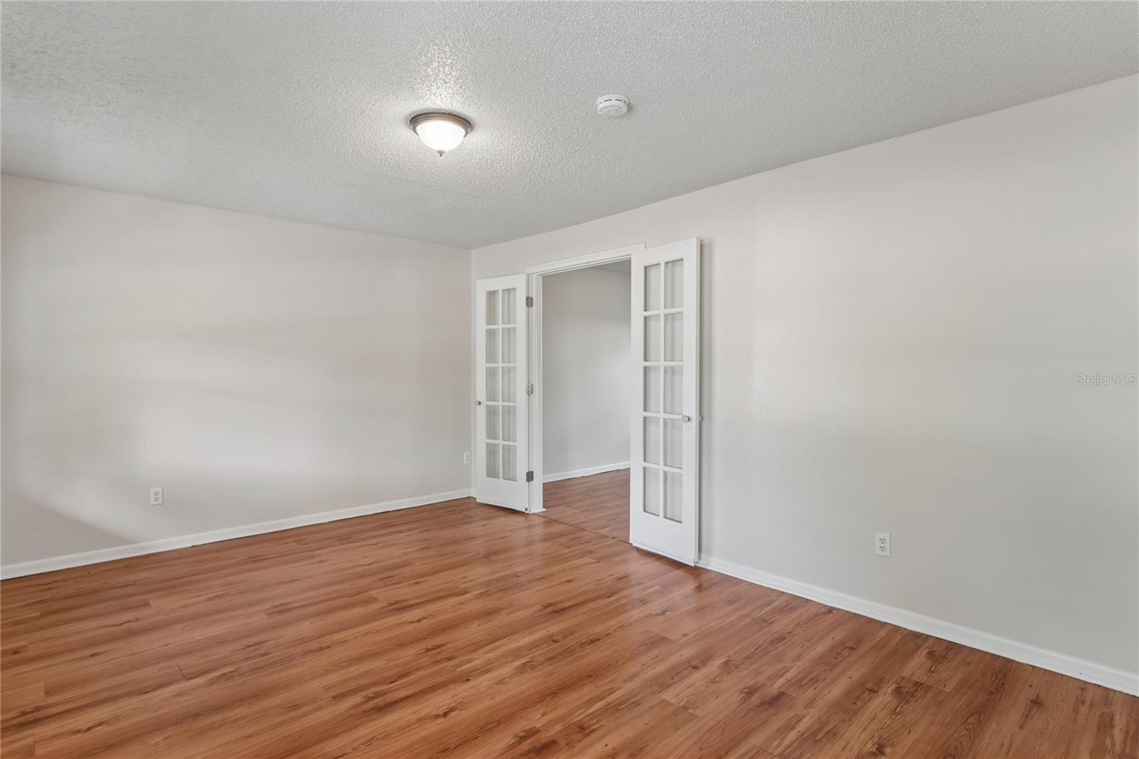 BRANDON COUNTRY ESTATES UNIT N - Residential