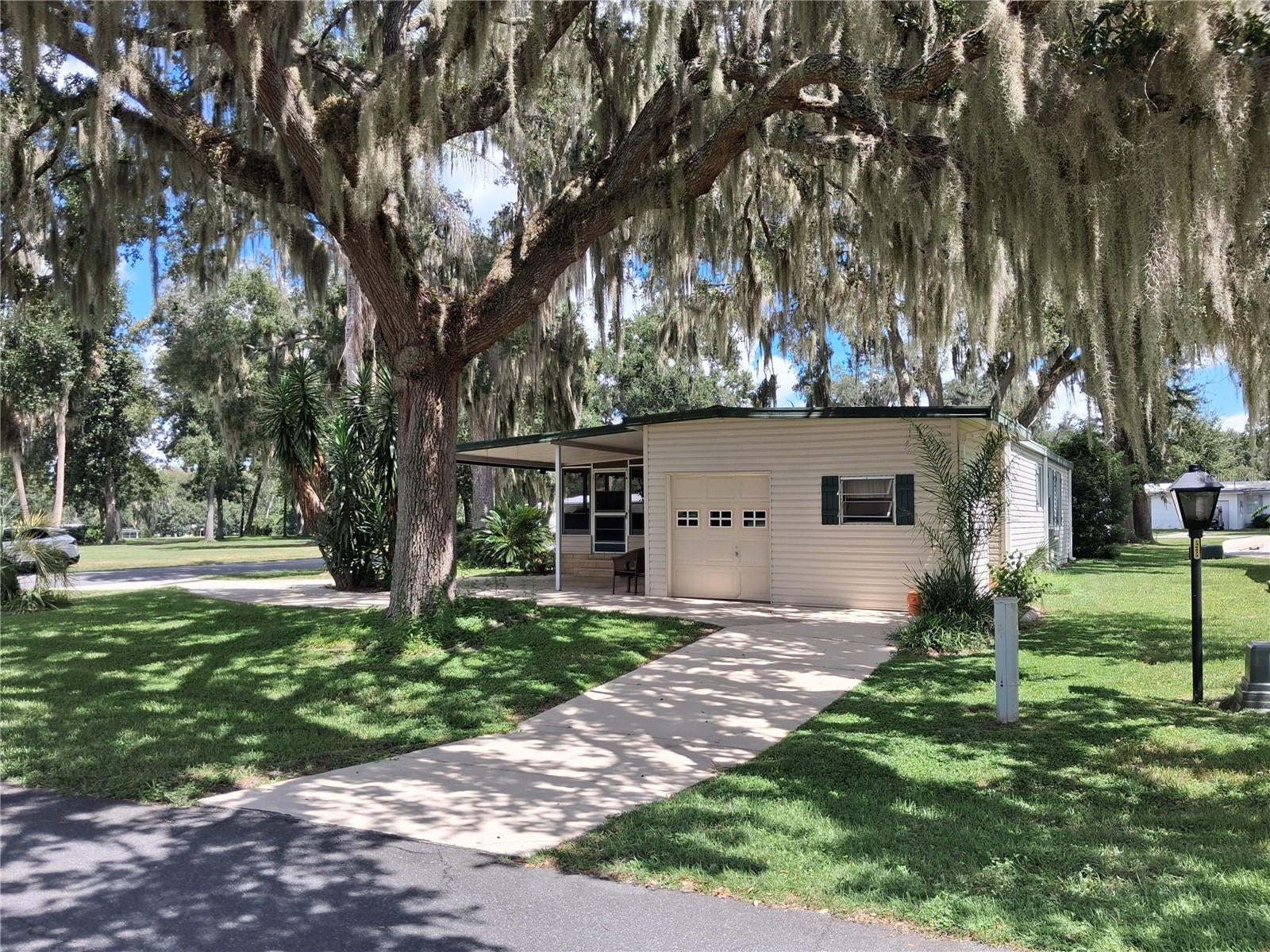 38 N BOBWHITE ROAD