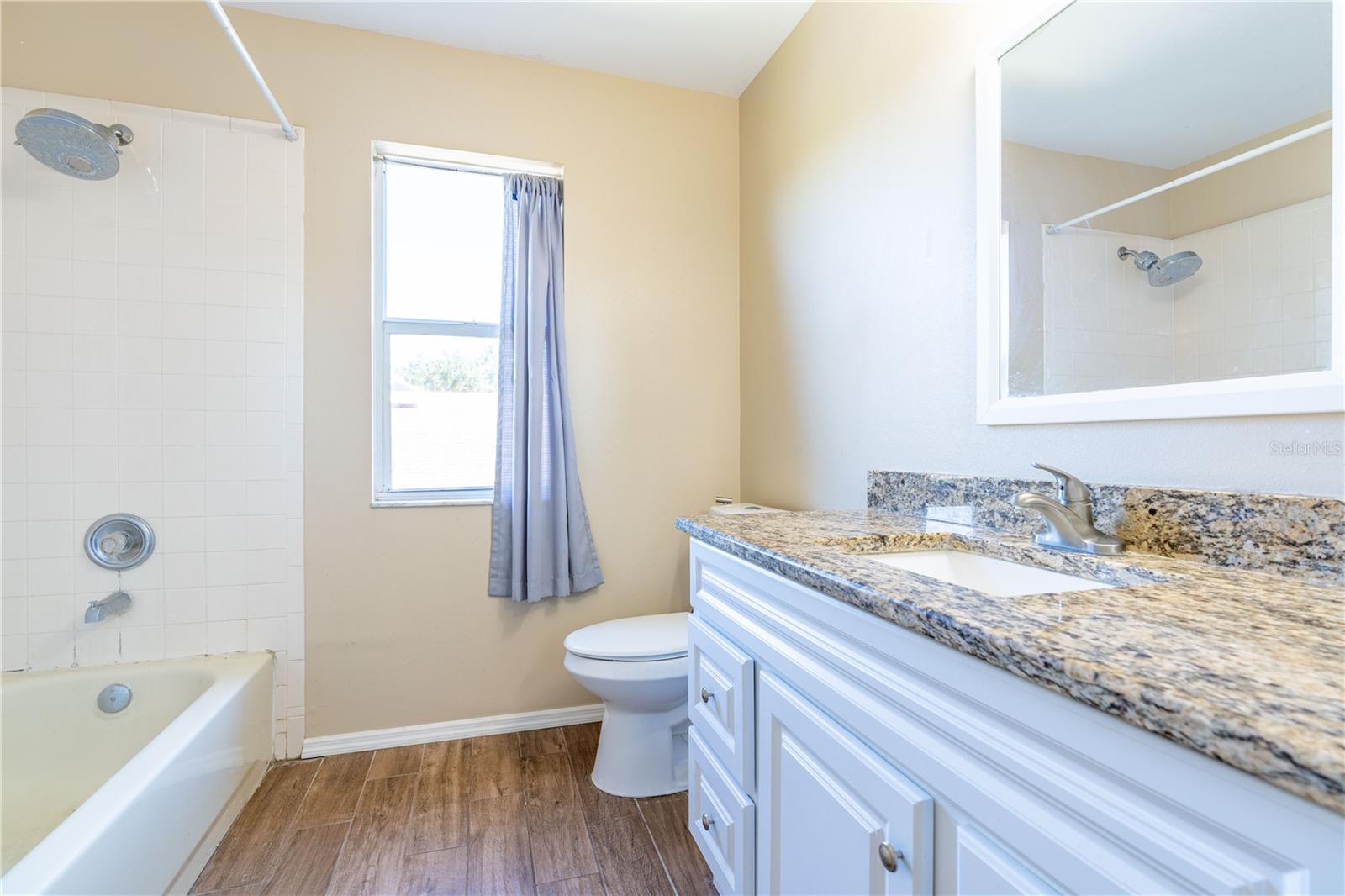 OAK GLEN SUB - Residential