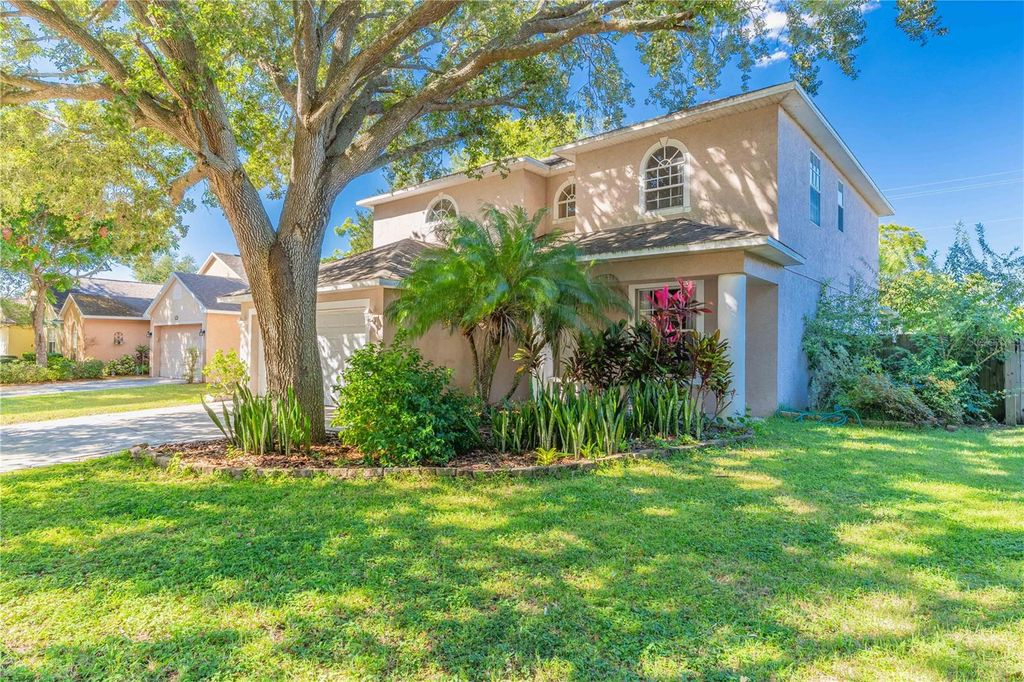 Photo of 504 Valencia Park Drive, Seffner, FL 33584 (MLS # TB8440065)