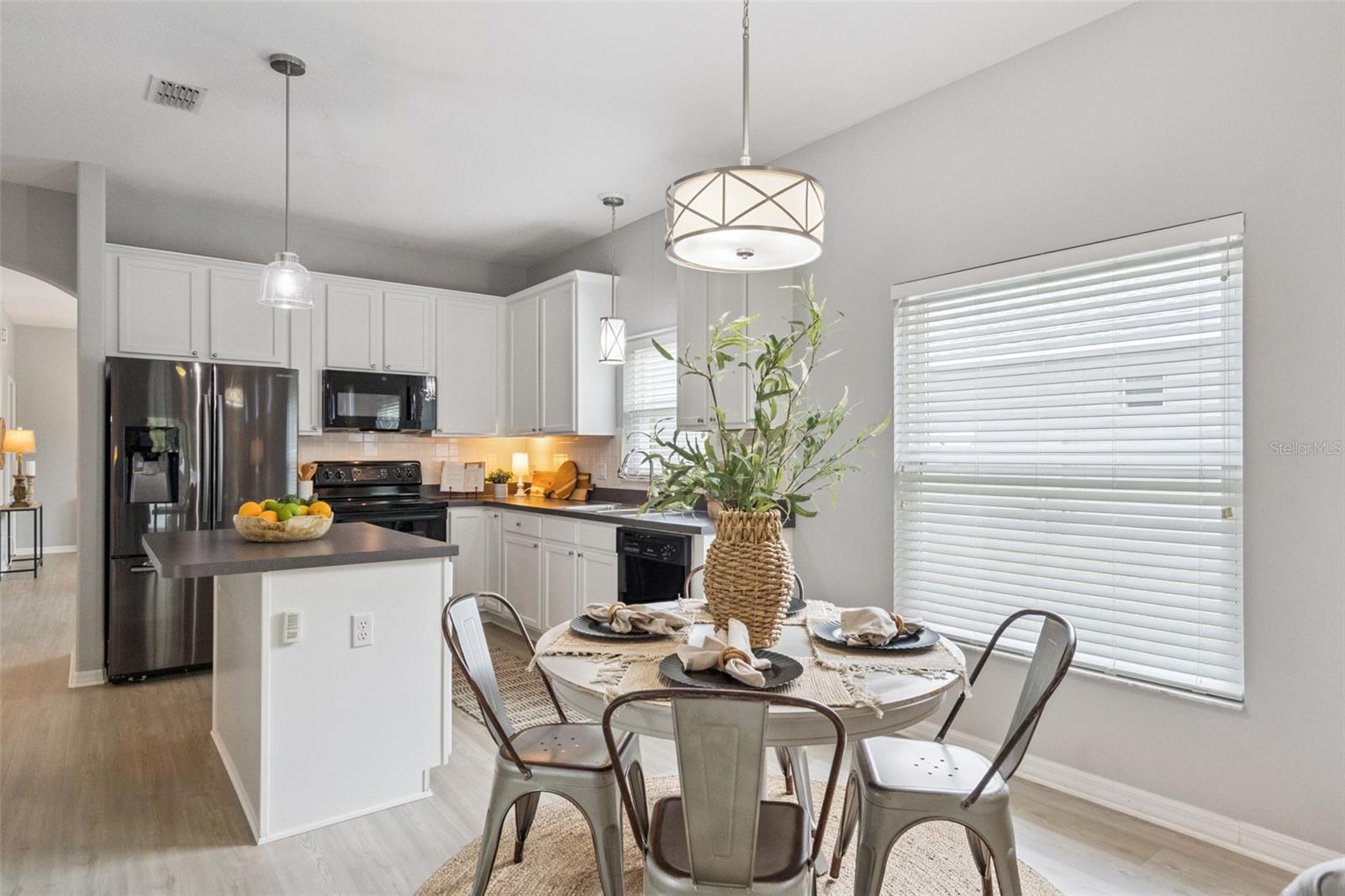 AVALON PARK VILLAGE 03 47/96 - Residential