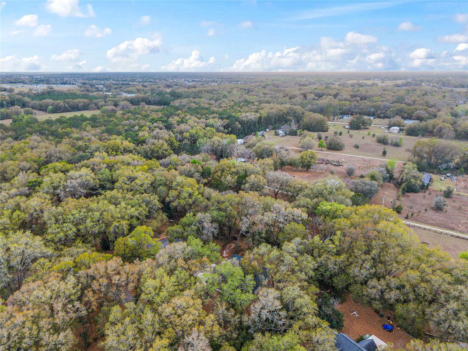 LA CASTA ESTATES - Residential