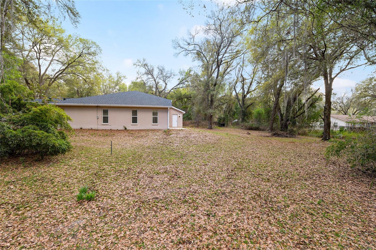 LA CASTA ESTATES - Residential