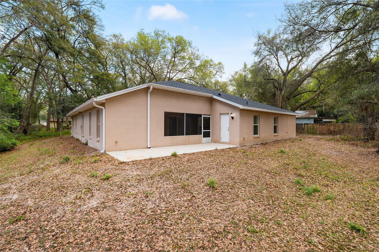 LA CASTA ESTATES - Residential