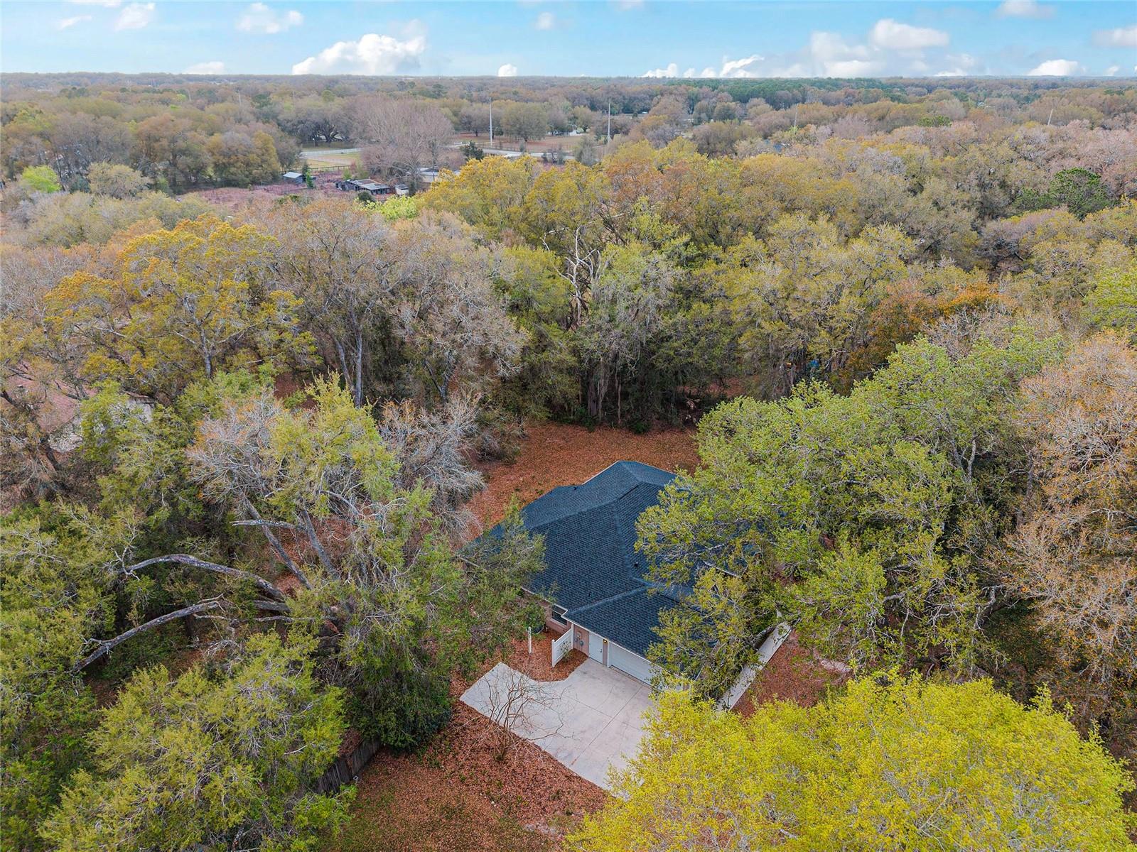 LA CASTA ESTATES - Residential