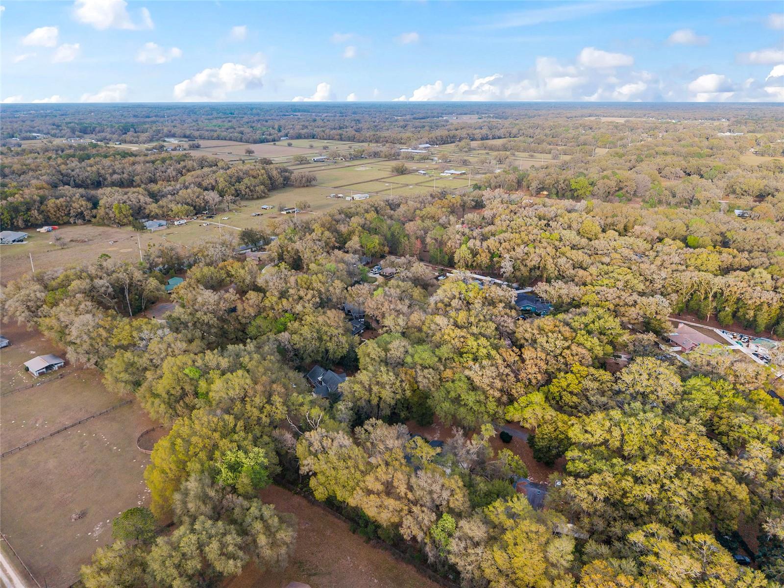 LA CASTA ESTATES - Residential